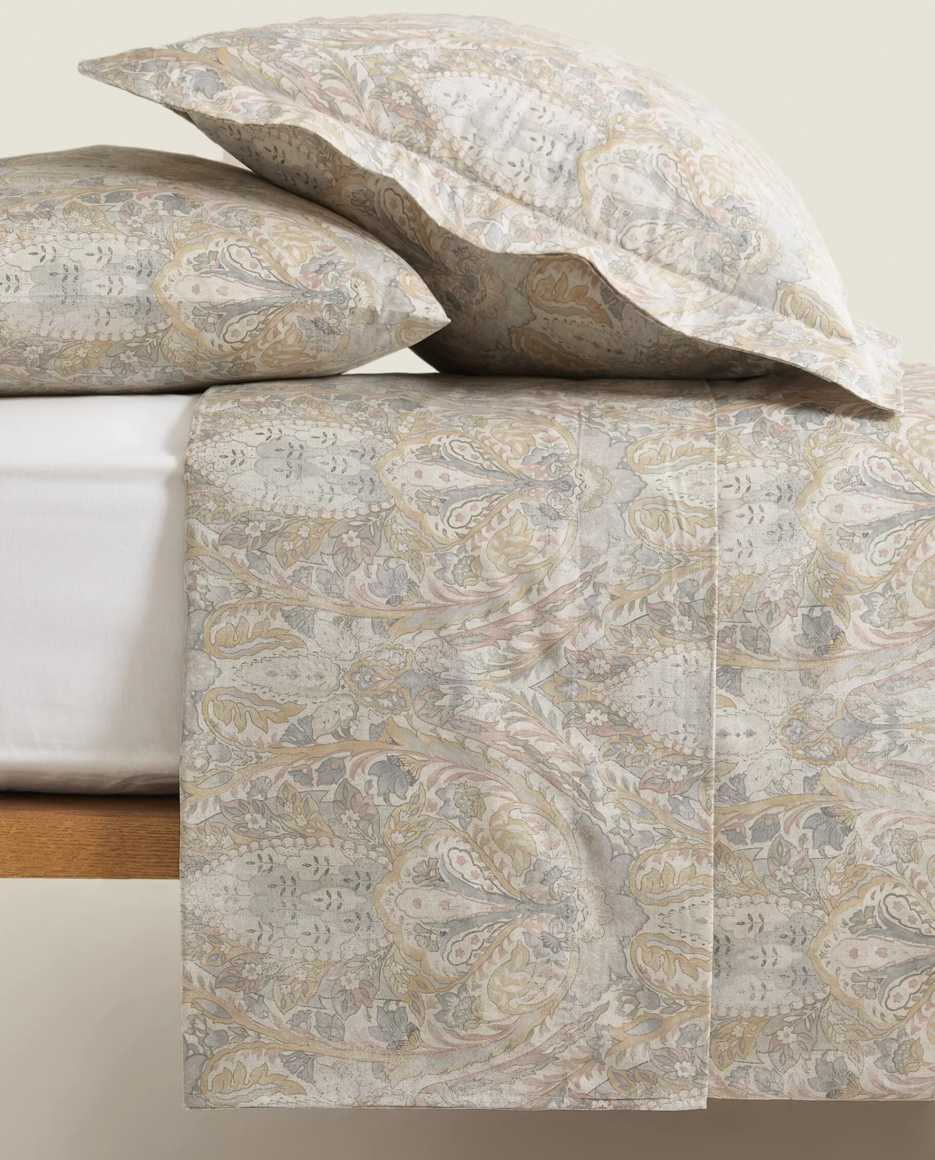 paisleyprint_duvet_cover_3-3.webp ZARA Home Paisley-Print Duvet Cover Grey/Blue Sale