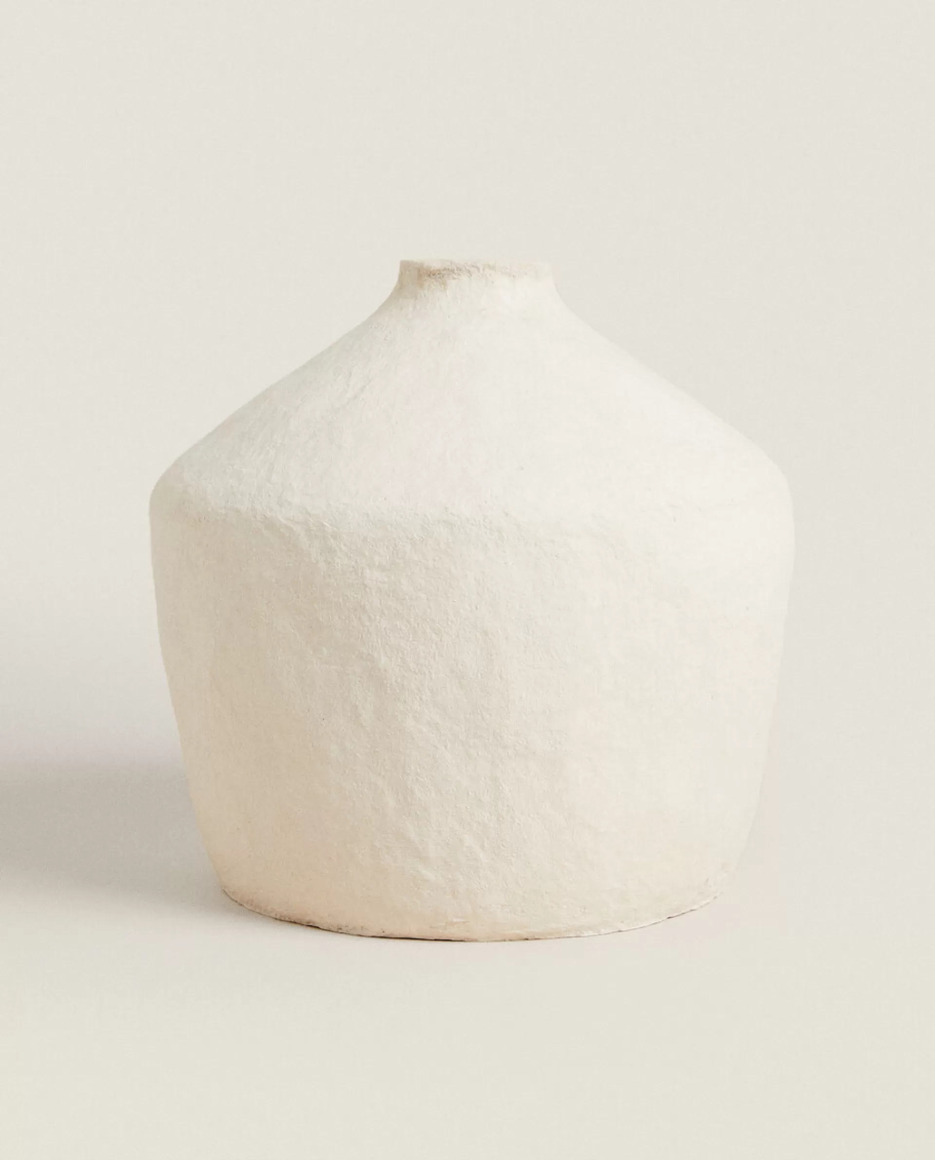 ZARA Home Papier-Mache Vase White Outlet