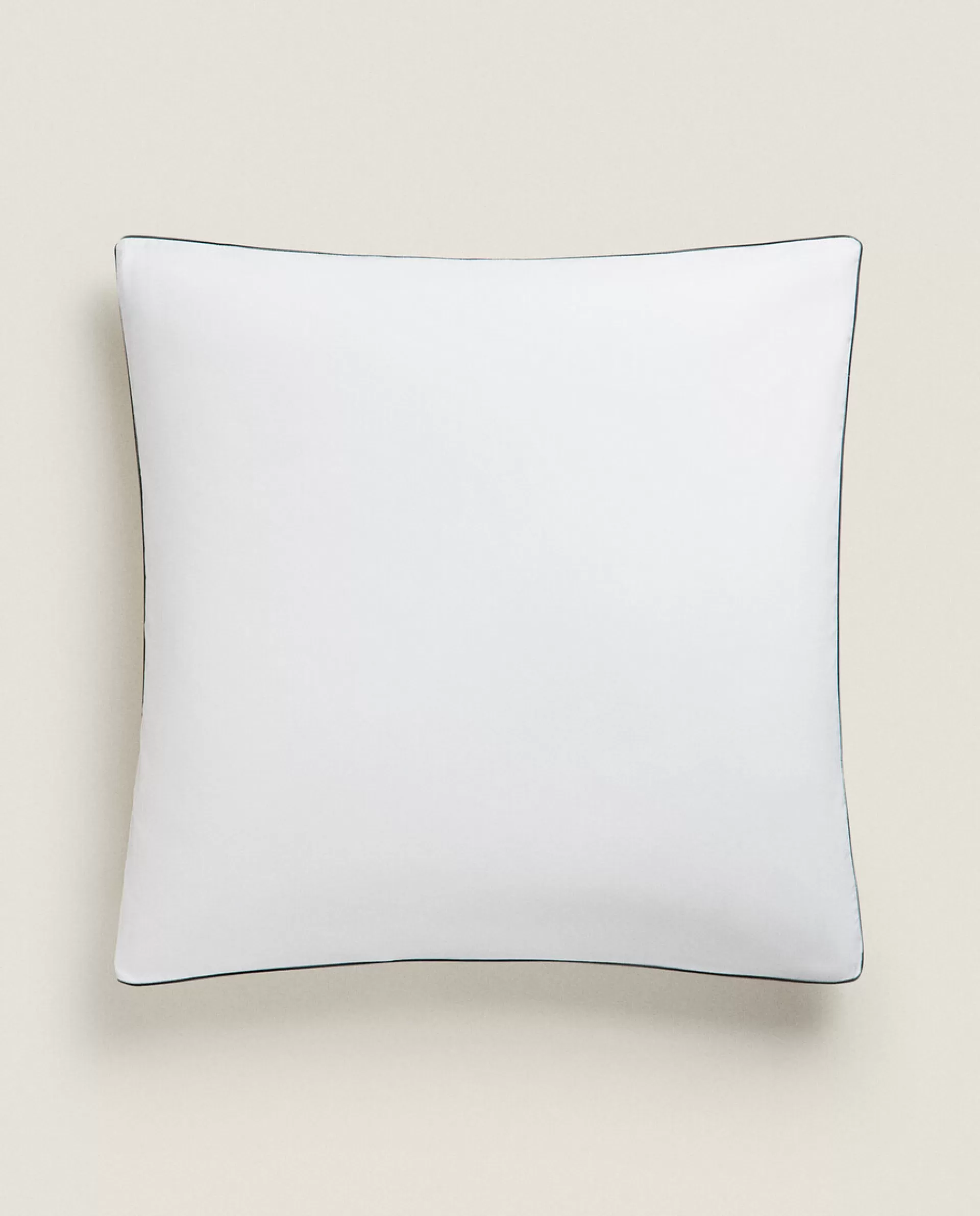 ZARA Home Pillowcase With Colored Piping Detail Black Online