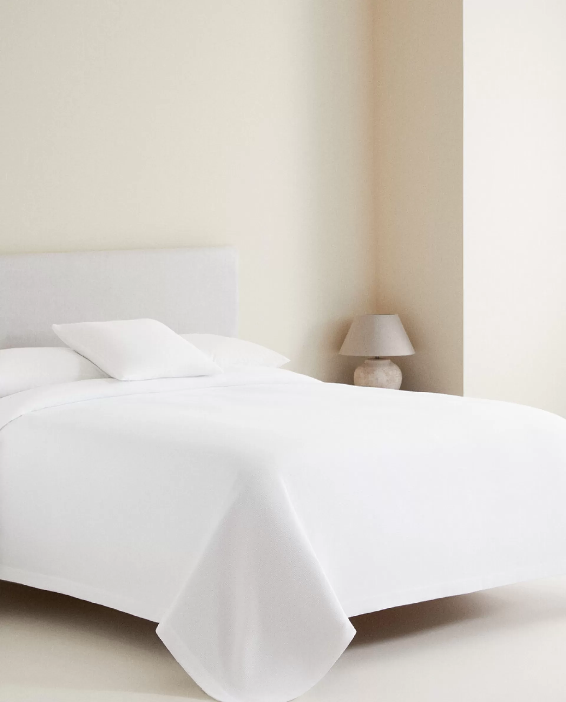 ZARA Home Pique Bedspread White Shop