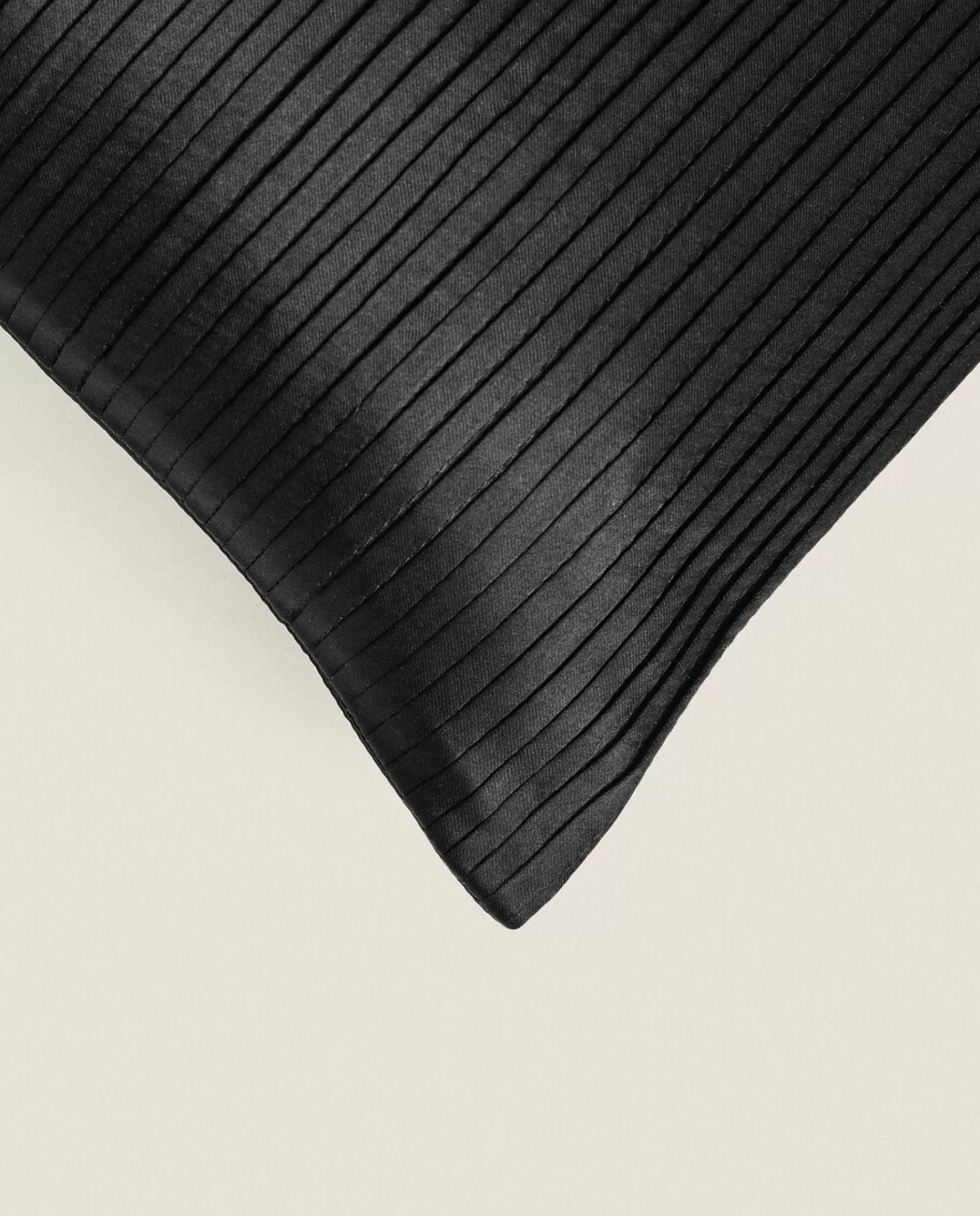 ZARA Home Pleated Throw Pillow Cover Black Store