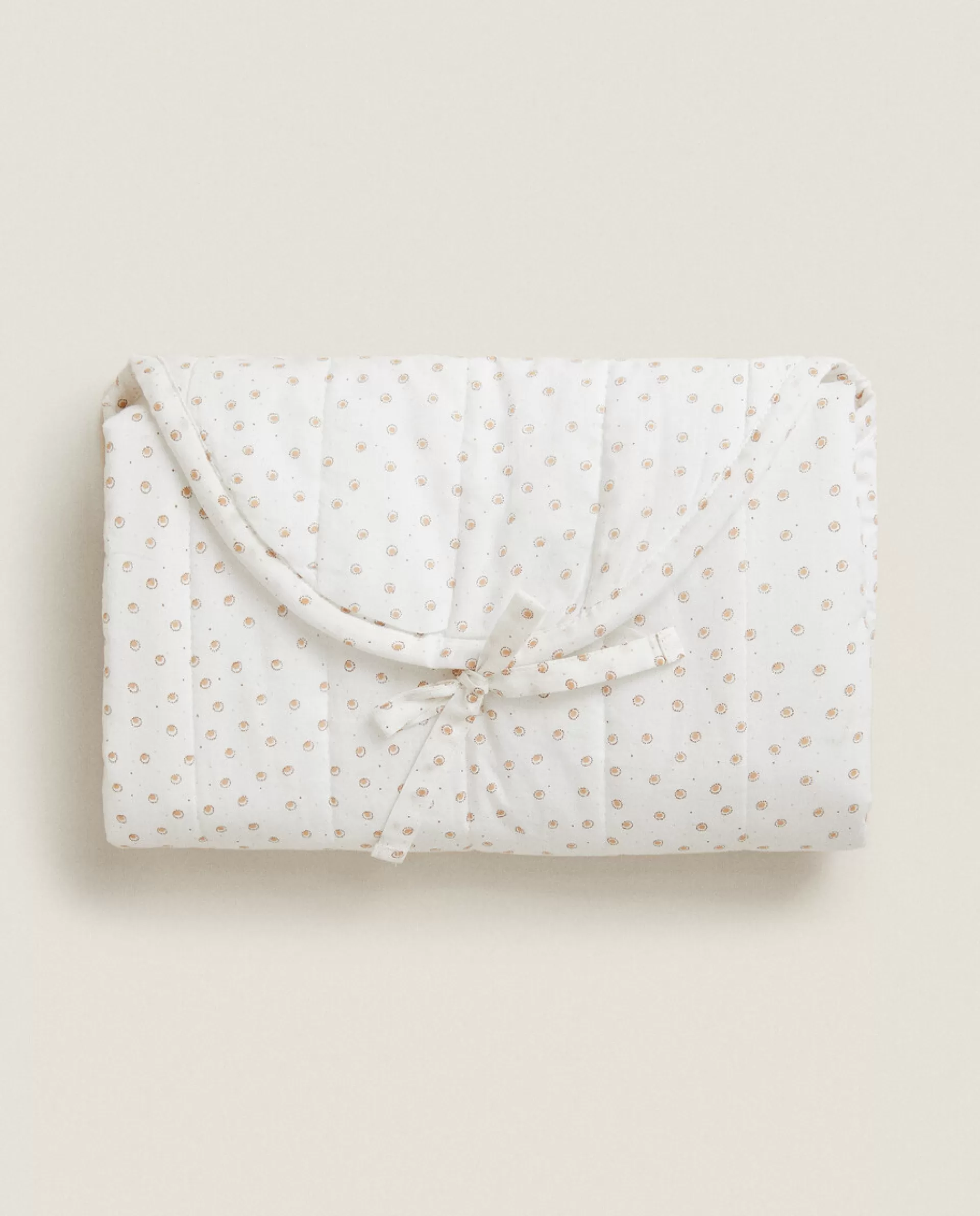 ZARA Home Polka Dot Cotton Changing Mat White Hot