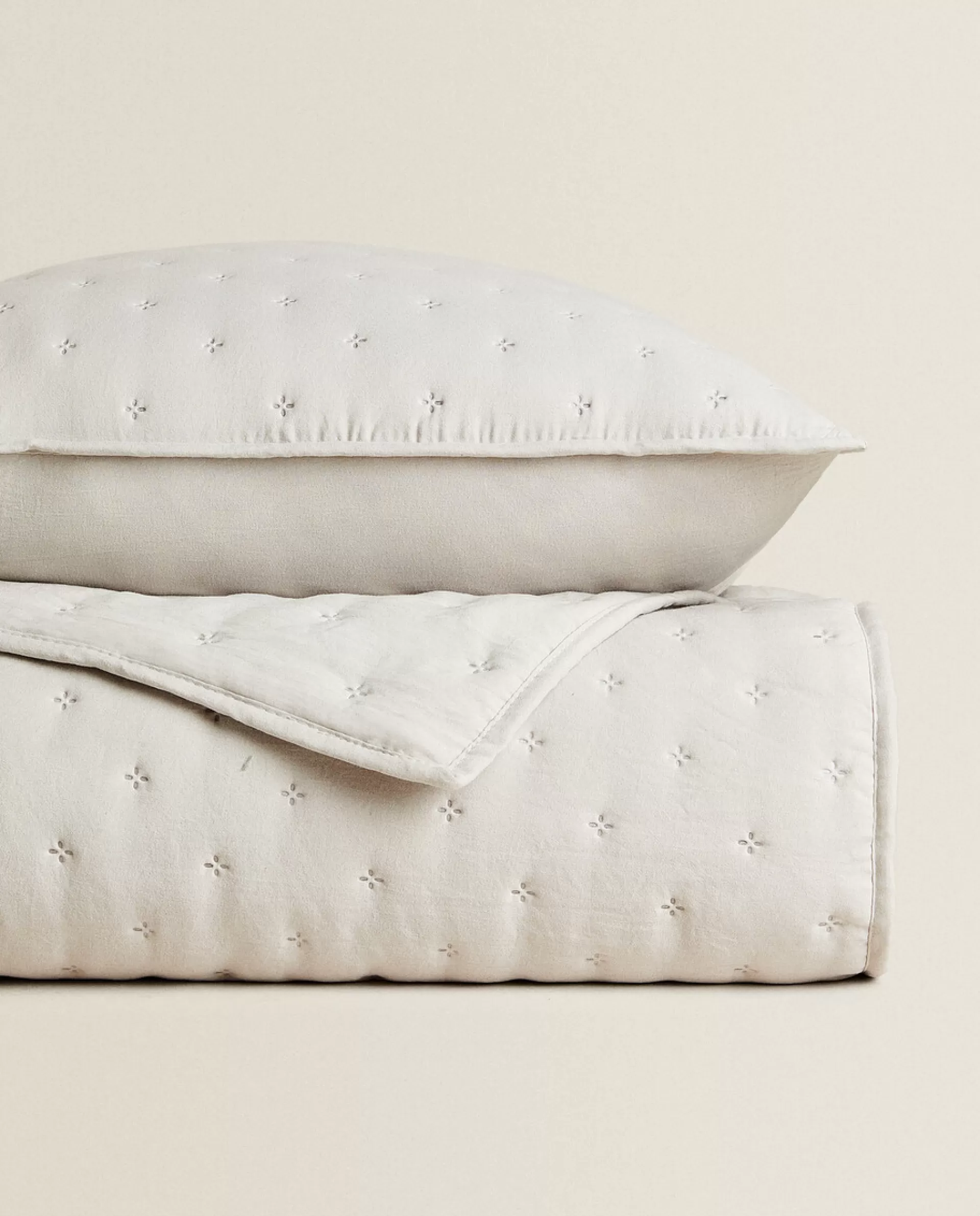 ZARA Home Quilted Quilt With Dots Grey Flash Sale