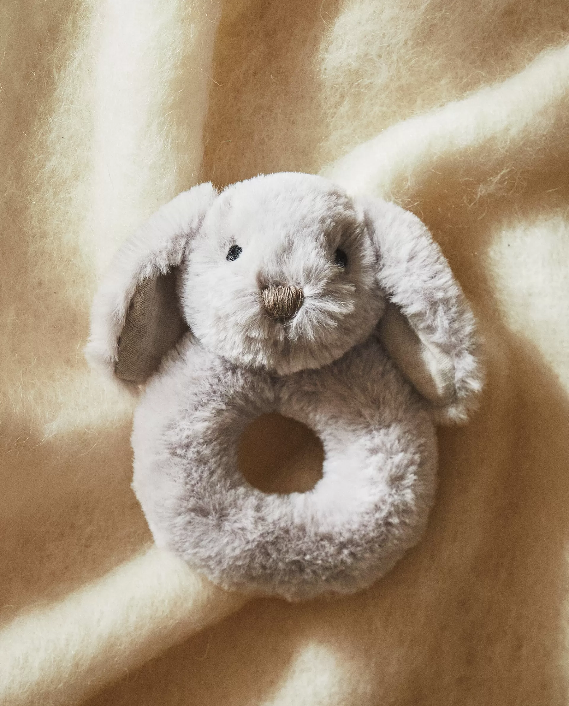 rabbit_rattle_2-1.webp ZARA Home Rabbit Rattle Grey Flash Sale