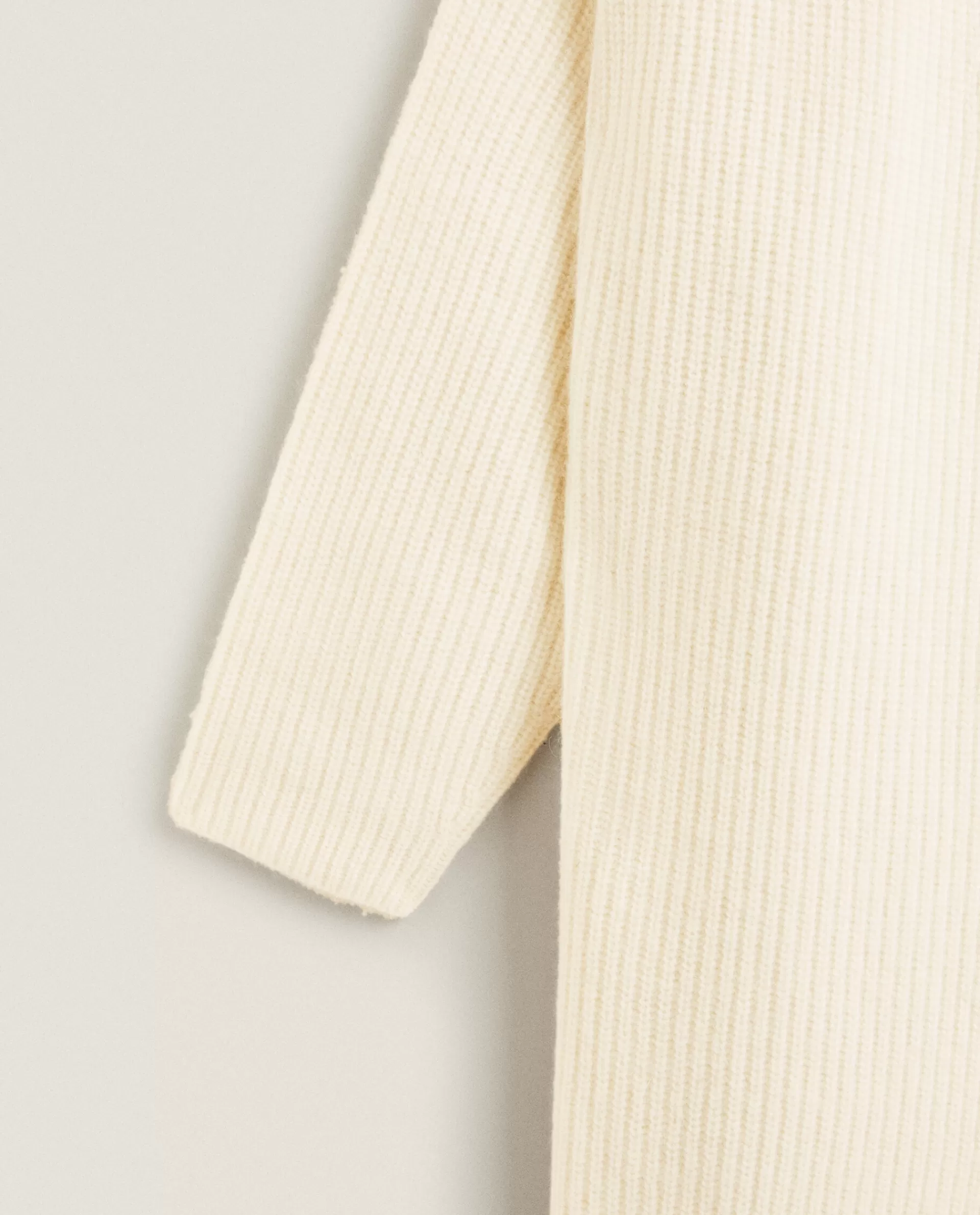 ribbed_cashmere_jacket_3-1.webp ZARA Home Ribbed Cashmere Jacket Cream Discount