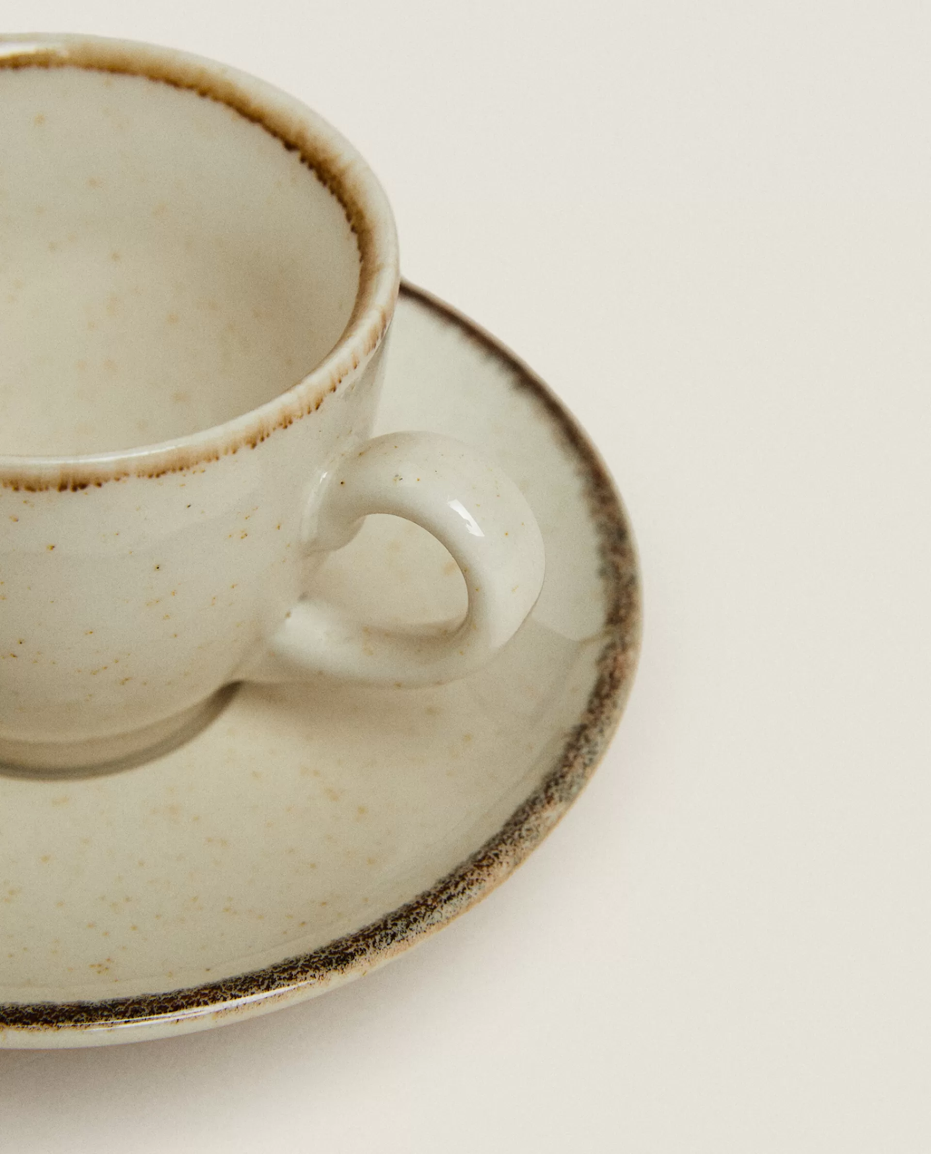 rimmed_coffee_cup_3-2.webp ZARA Home Rimmed Coffee Cup Ecru Cheap