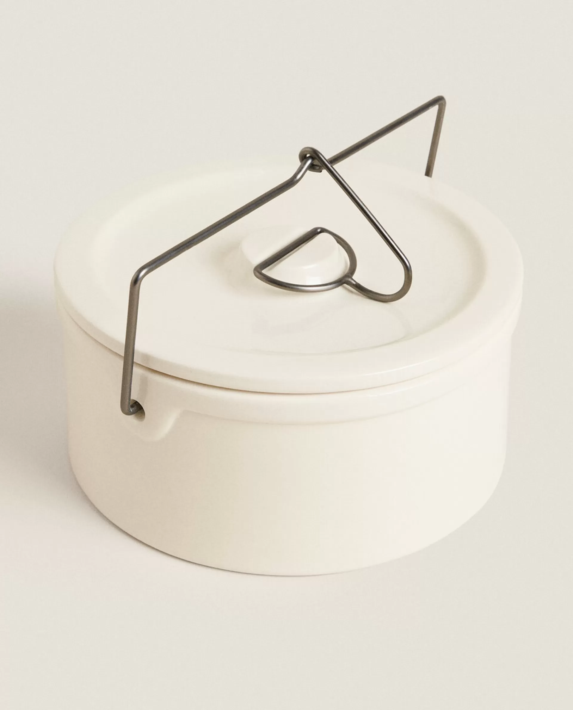 ZARA Home Round Stoneware Jar Cream Hot