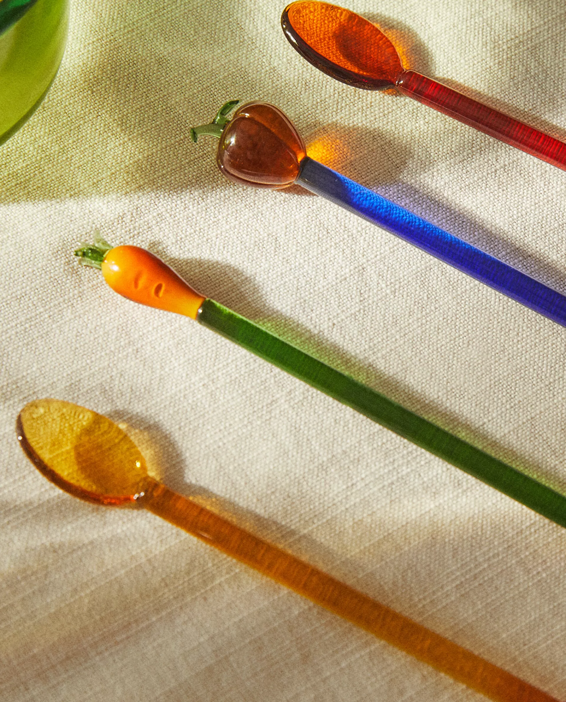 set_of_plant_dessert_spoons_2-1.webp ZARA Home Set Of Plant Dessert Spoons Ocher Shop