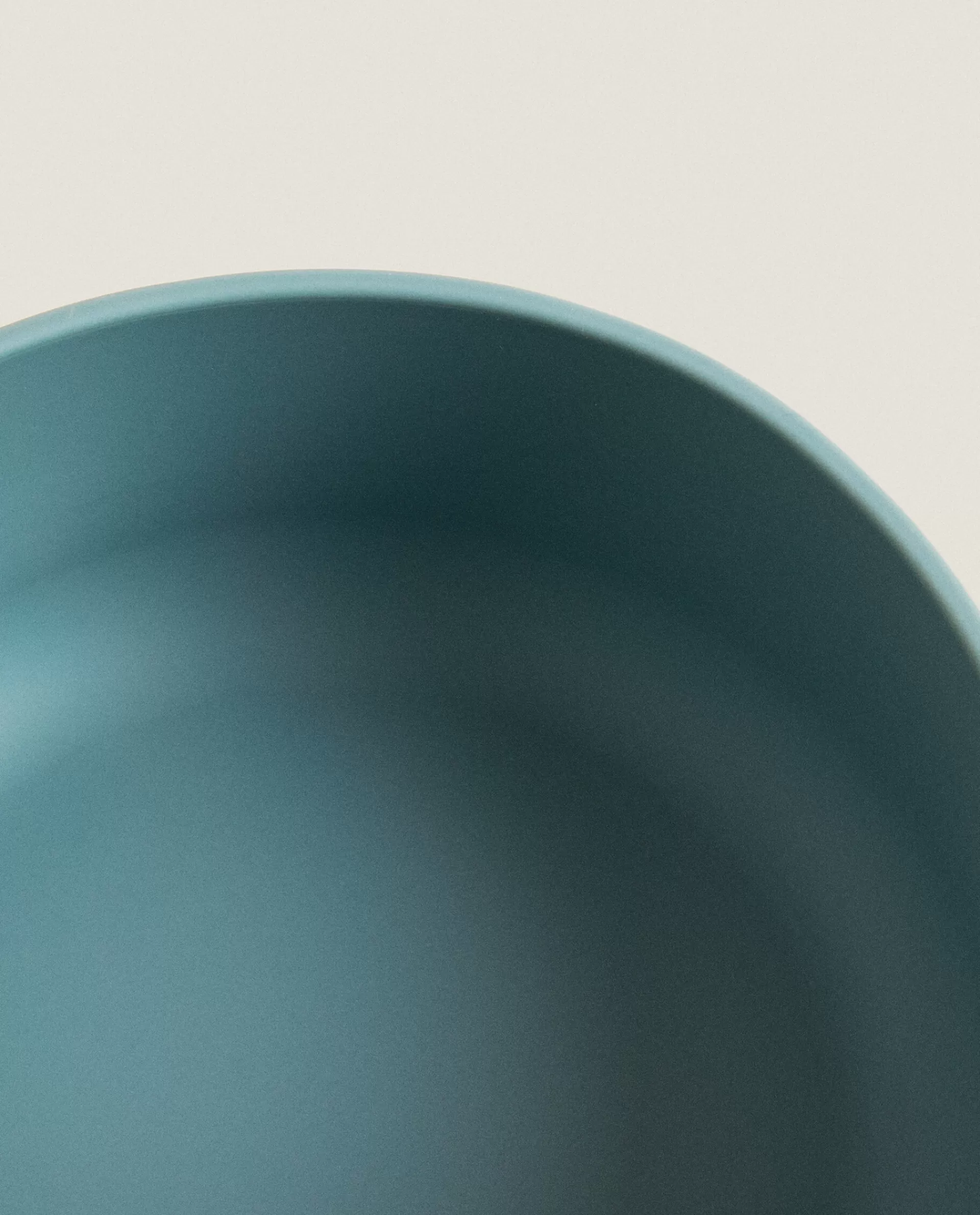 silicone_bowl_with_suction_cup_3-1.webp ZARA Home Silicone Bowl With Suction Cup Green Cheap