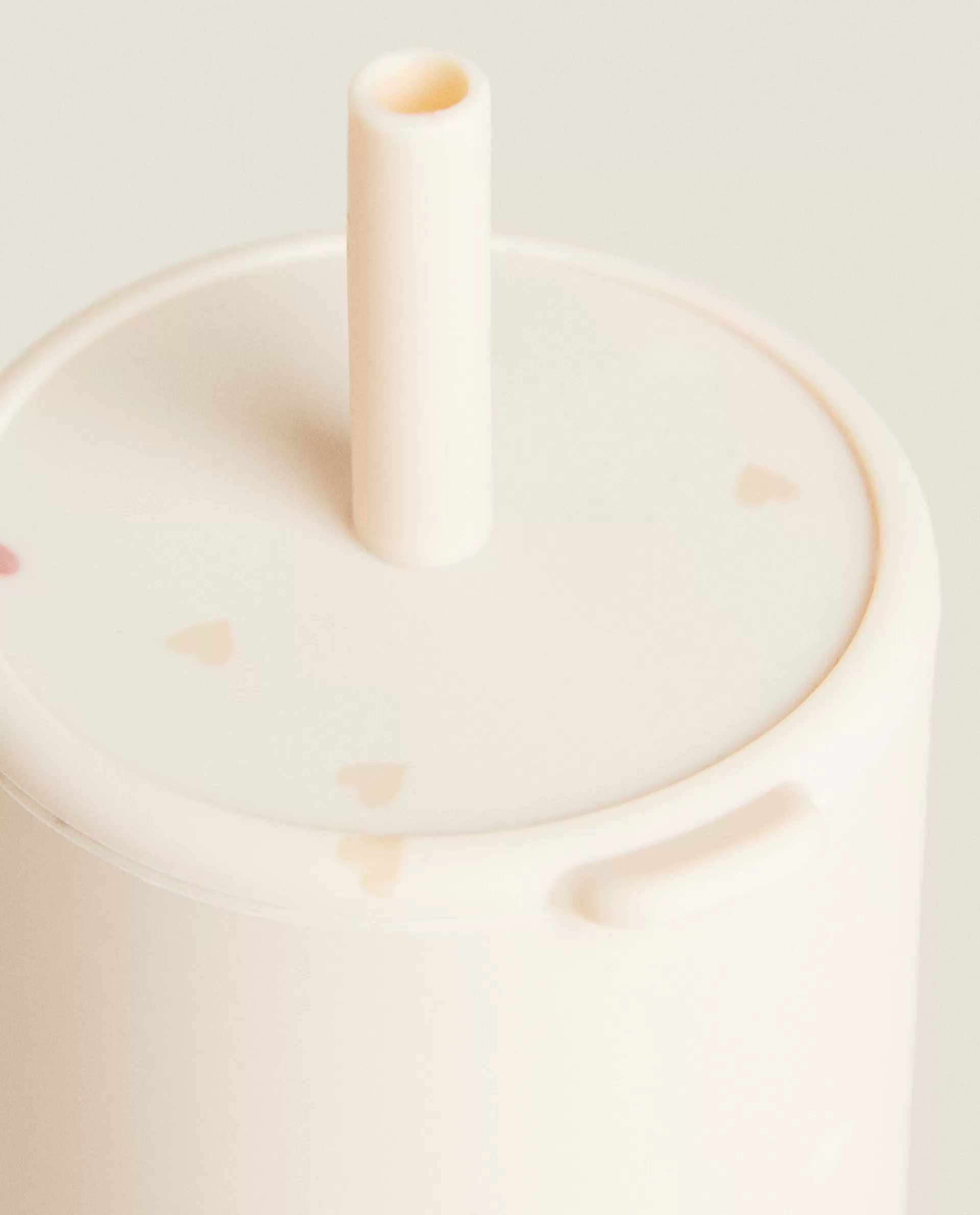 silicone_heart_tumbler_with_straw_3-1.webp ZARA Home Silicone Heart Tumbler With Straw Pink Cheap