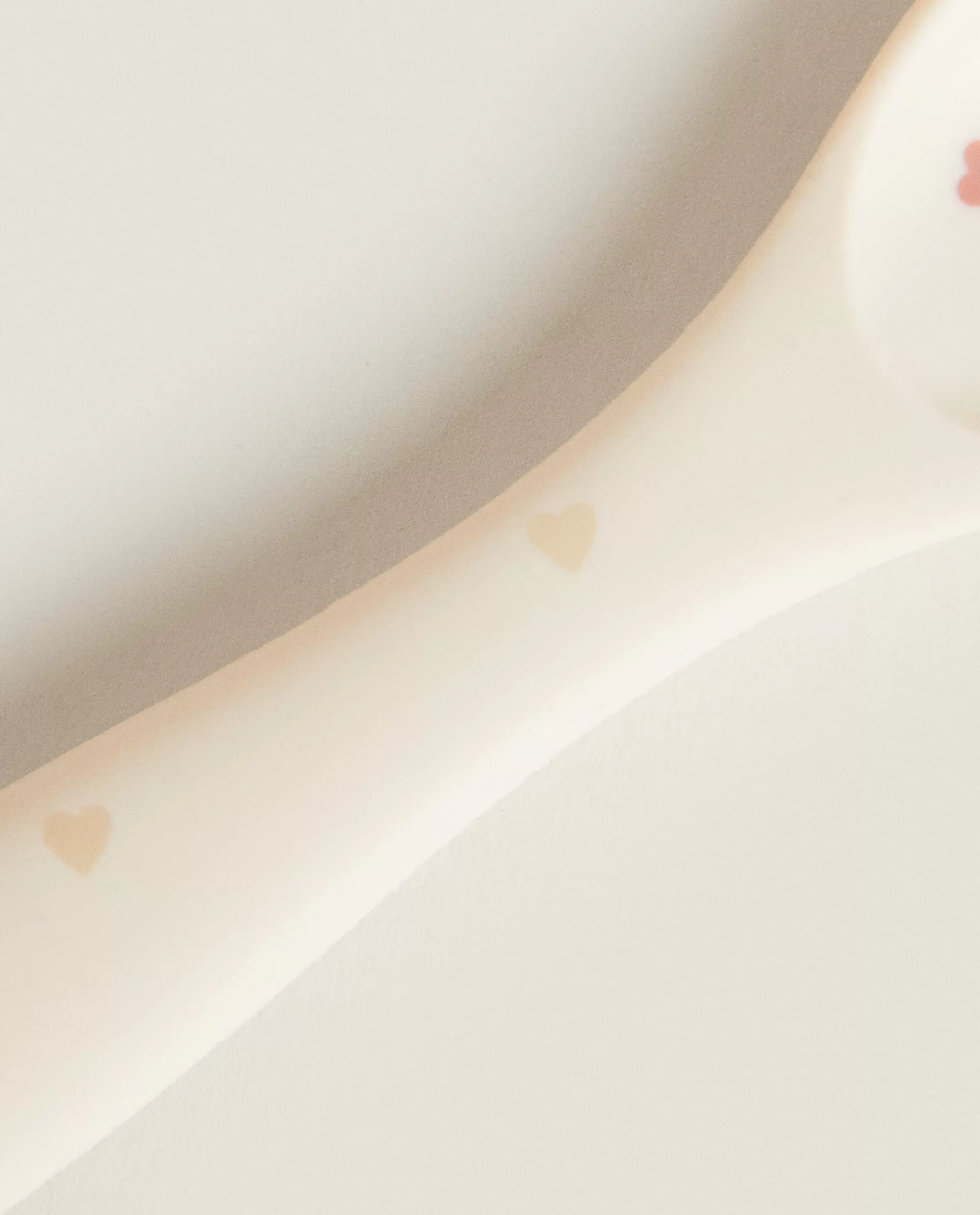 silicone_spoon_with_hearts_4-1.webp ZARA Home Silicone Spoon With Hearts Pink Fashion