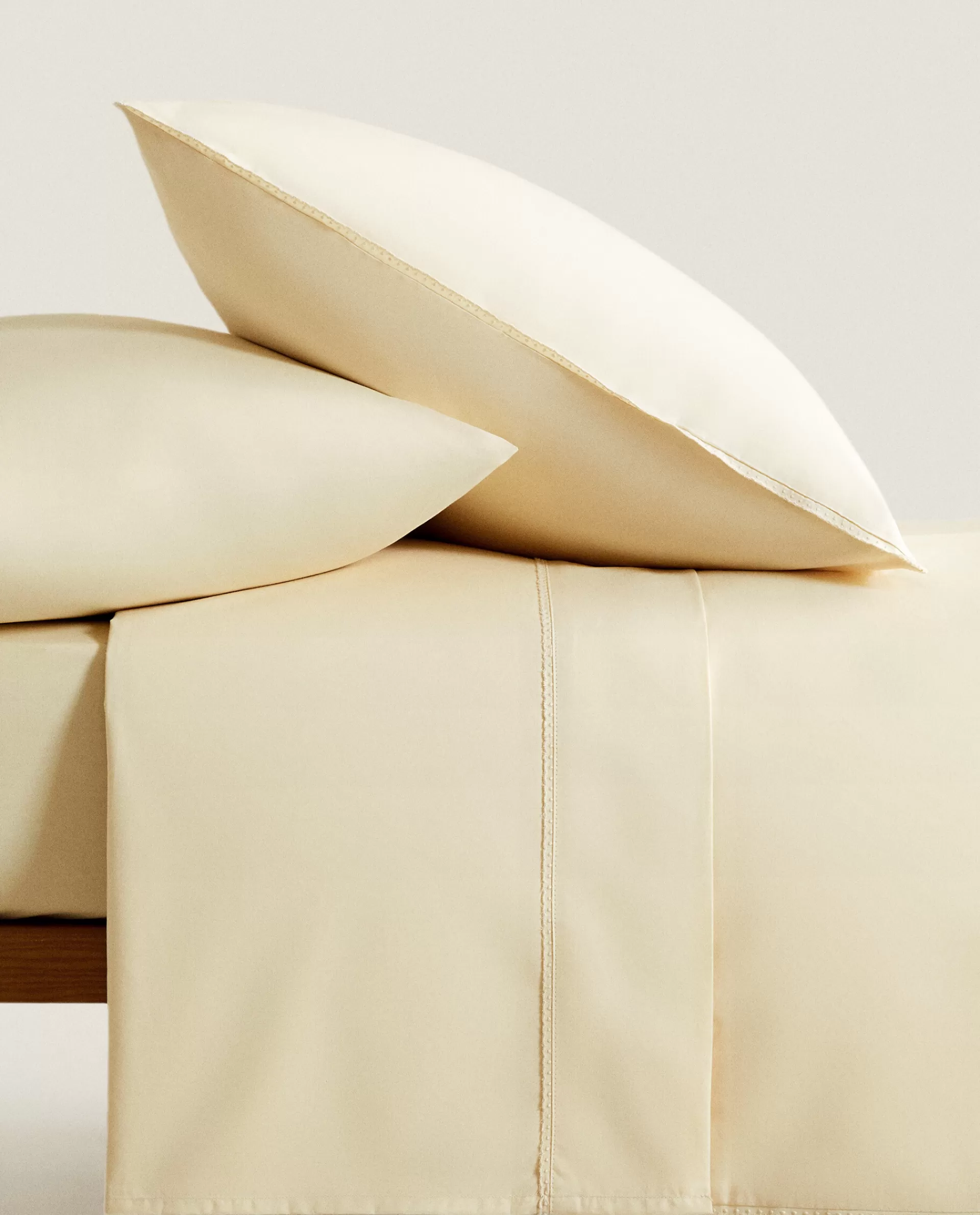 solid_color_cotton_duvet_cover_3-3.webp ZARA Home Solid Color Cotton Duvet Cover Yellow Fashion