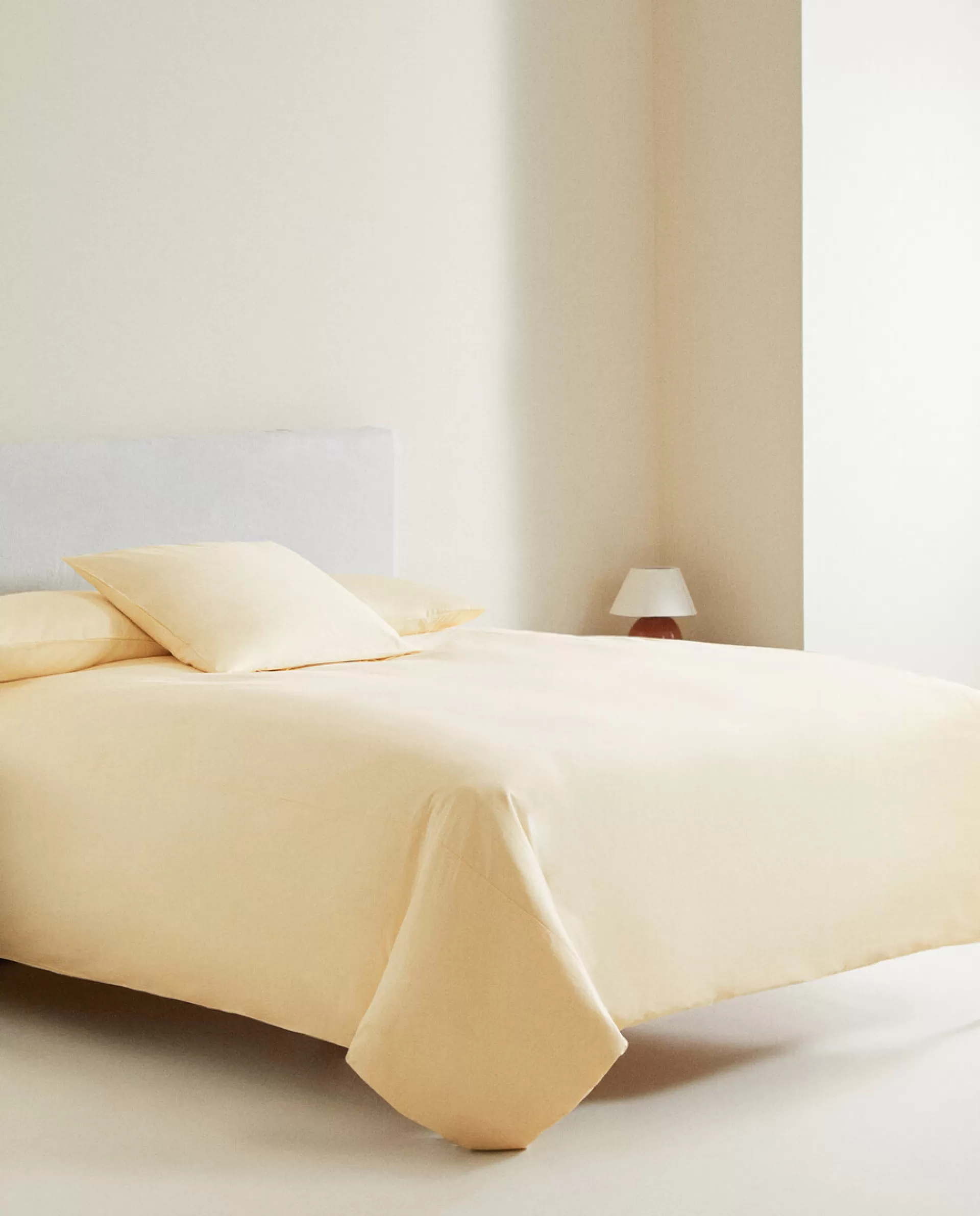 ZARA Home Solid Color Fitted Sheet Butter Yellow Store