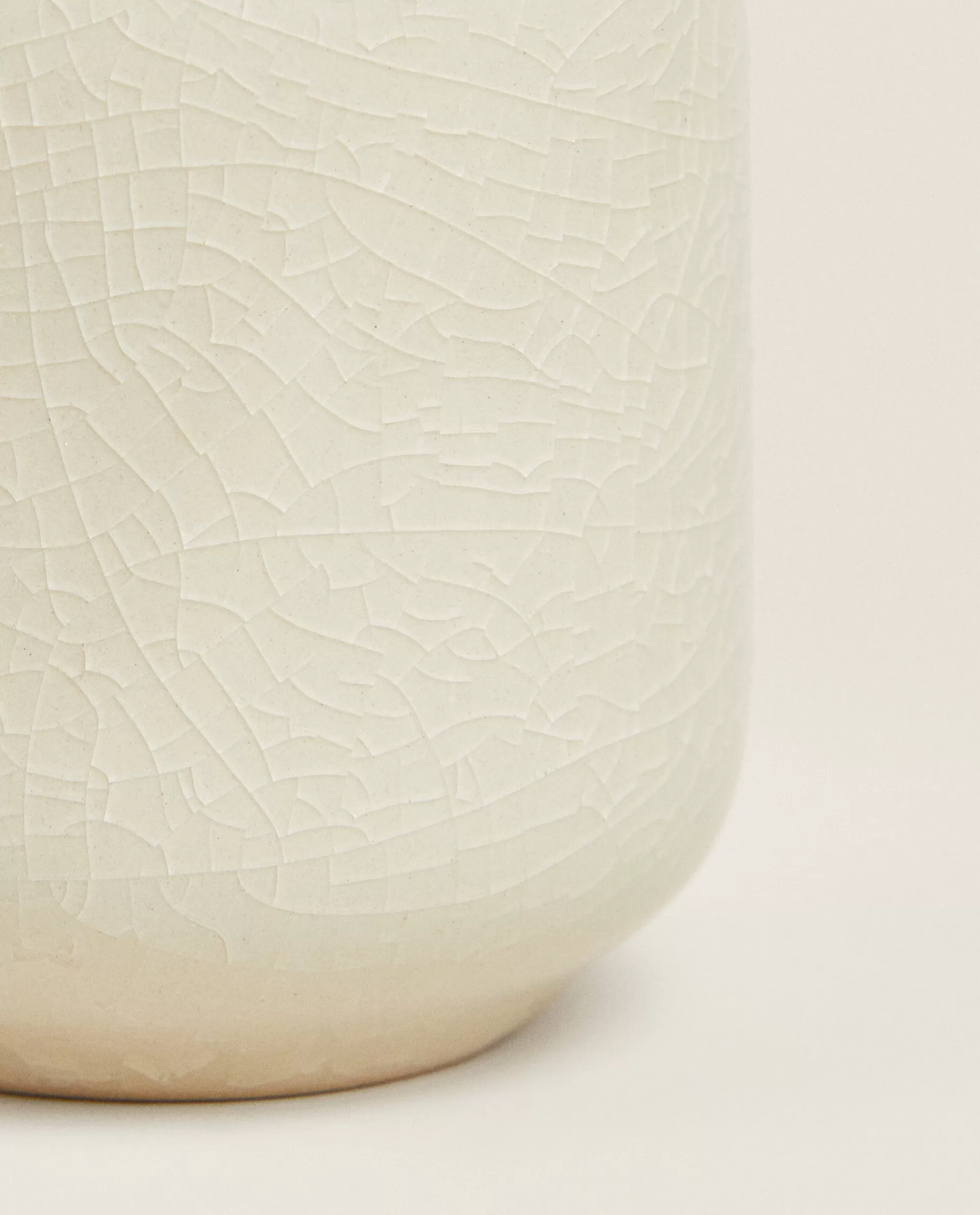 stoneware_crackled_vase_4-1.webp ZARA Home Stoneware Crackled Vase Cream Clearance