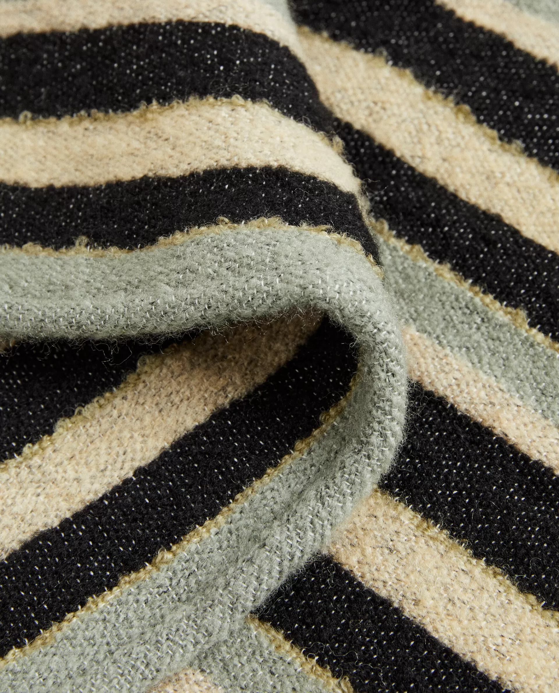 striped_blanket_4-5.webp ZARA Home Striped Blanket Multicolour Best Sale
