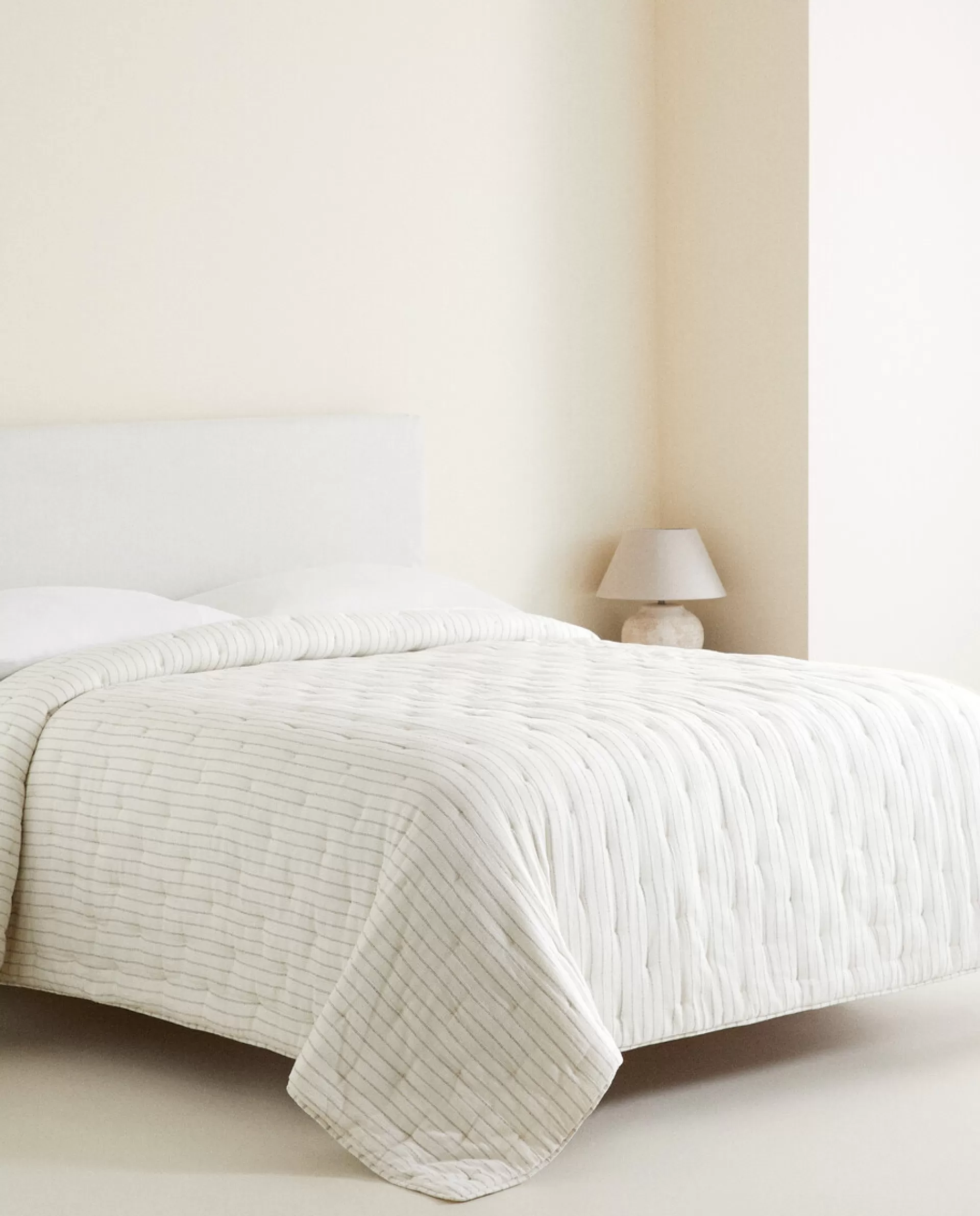 ZARA Home Striped Quilt Oyster White Cheap