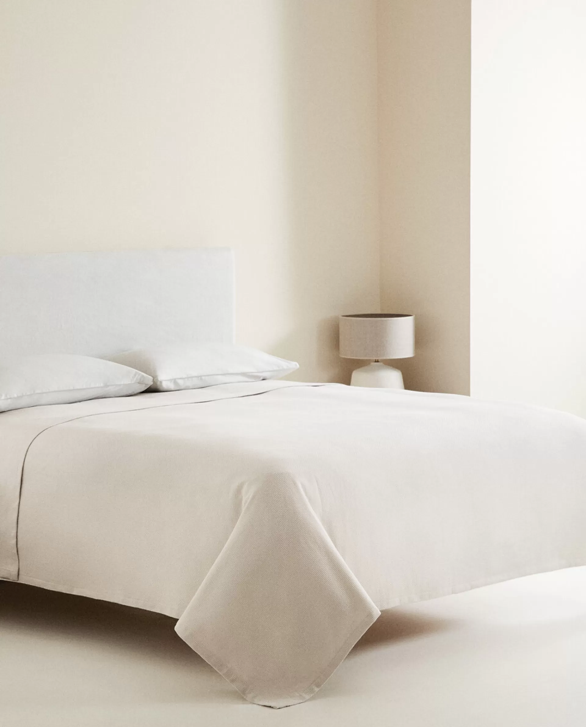 ZARA Home Textured Bedspread Stone Shop