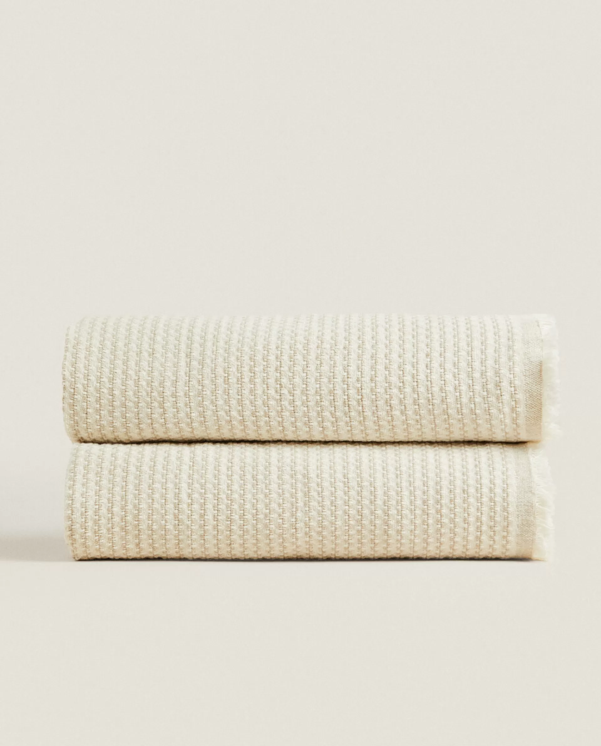 ZARA Home Textured Blanket Natural Colour Hot