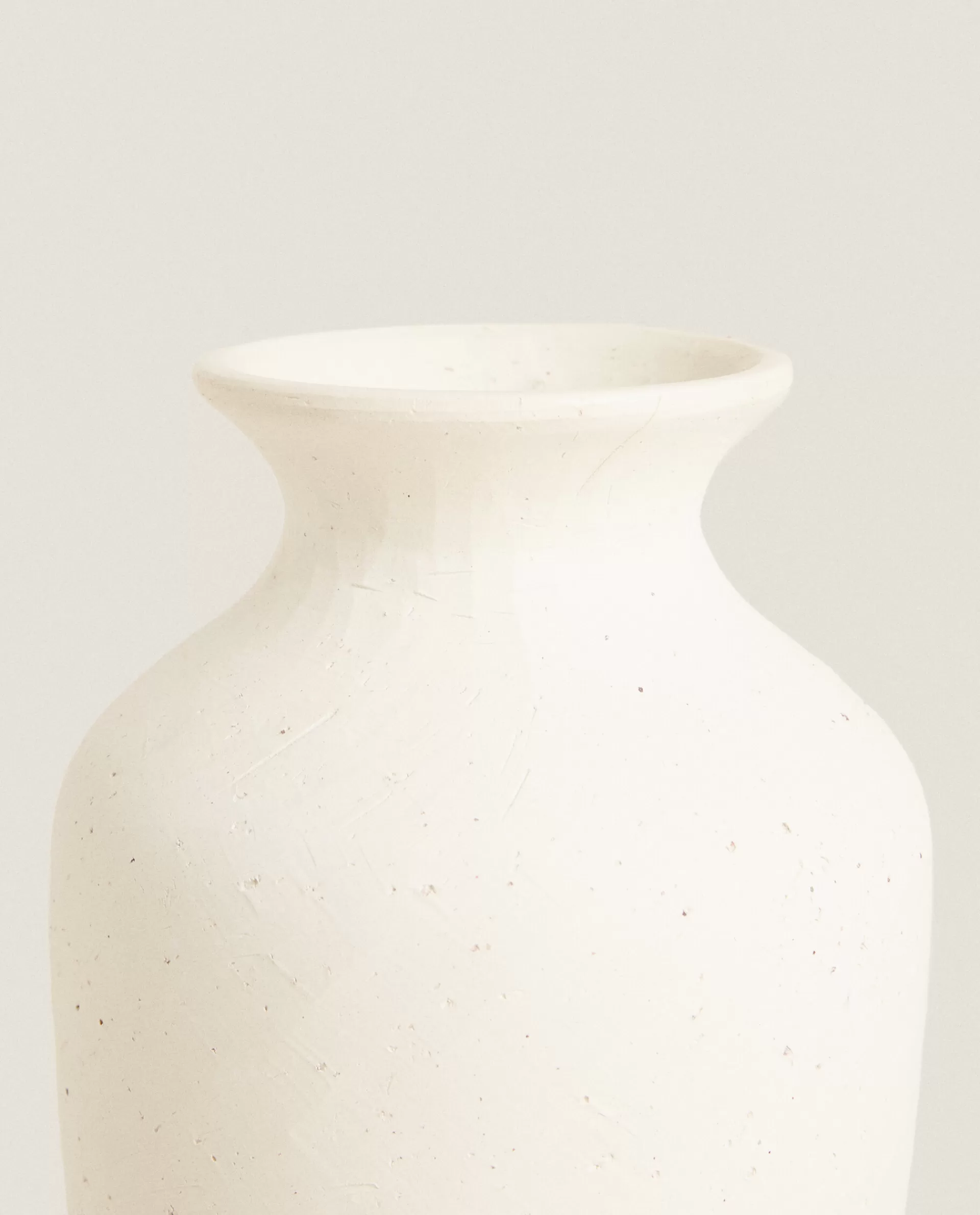 textured_ceramic_vase_3-4.webp ZARA Home Textured Ceramic Vase White New