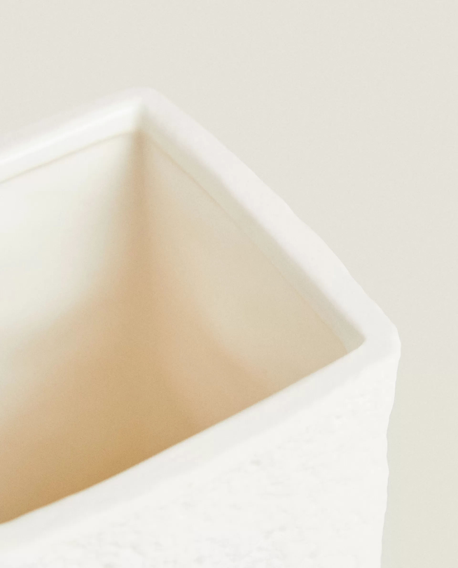 textured_design_ceramic_tumbler_3-1.webp ZARA Home Textured Design Ceramic Tumbler White Best Sale