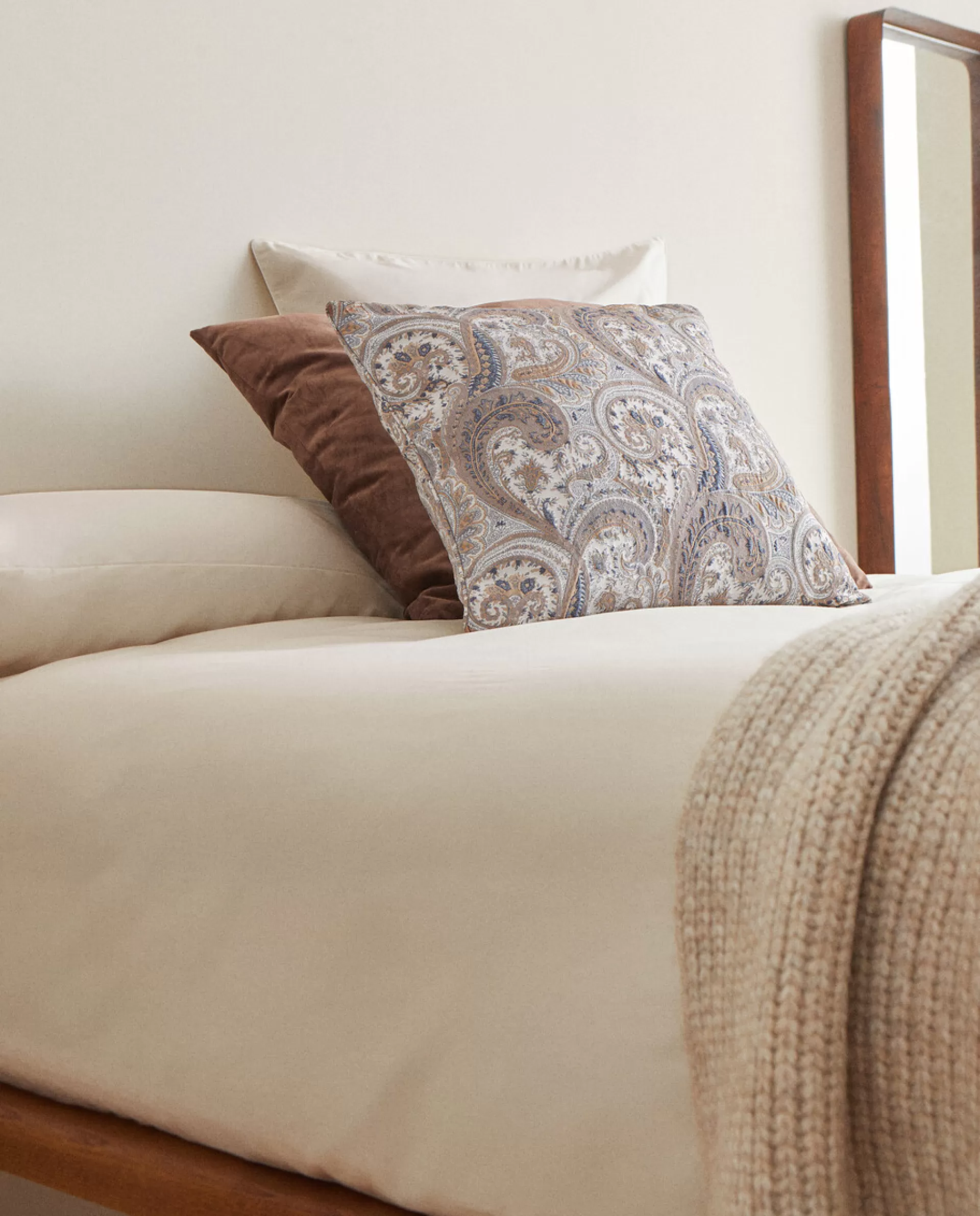 ZARA Home (300 Thread Count) Percale Fitted Sheet Cream Cheap