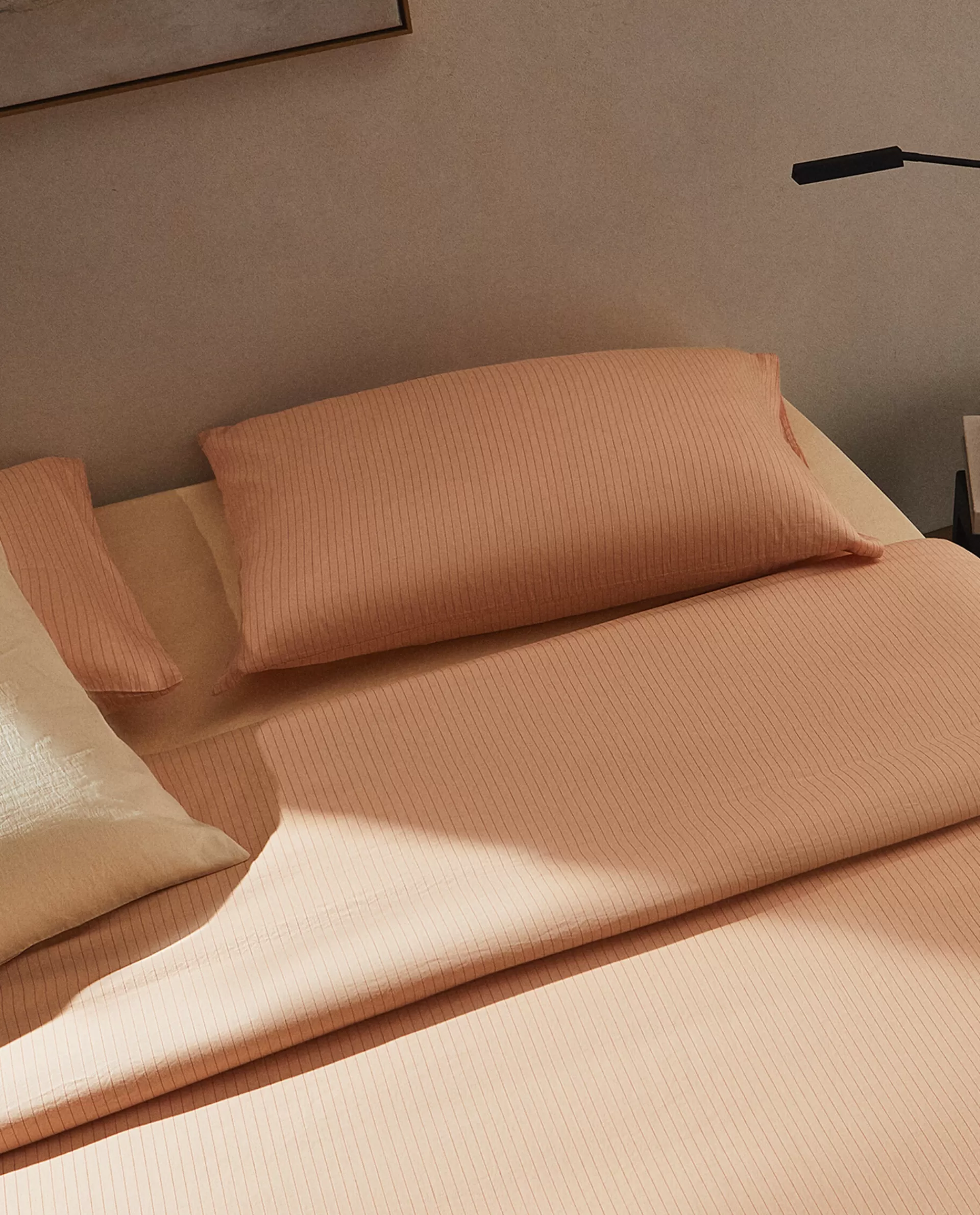 thread_count_striped_washed_sateen_duvet_cover_2-7.webp ZARA Home (300 Thread Count) Striped Washed Sateen Duvet Cover Coral Clearance