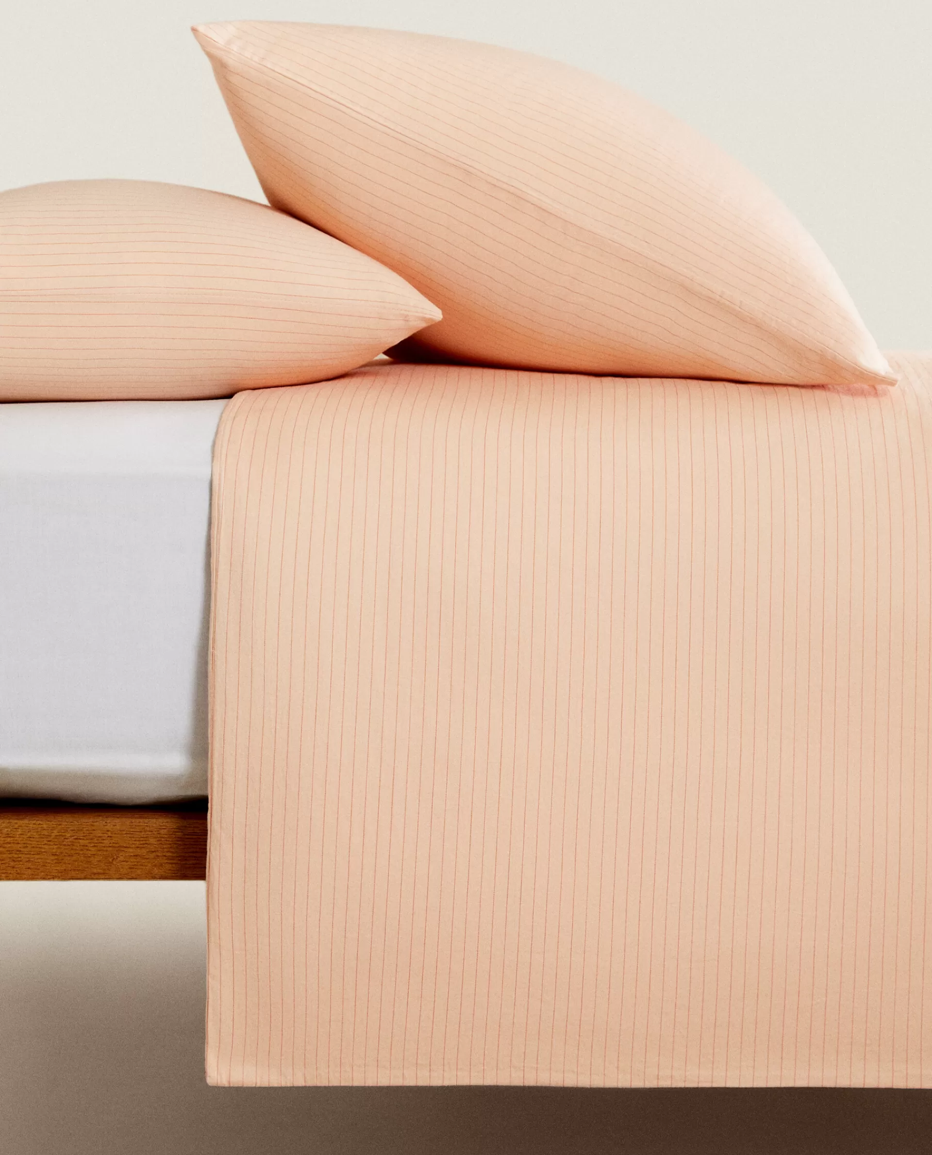 thread_count_striped_washed_sateen_duvet_cover_3-7.webp ZARA Home (300 Thread Count) Striped Washed Sateen Duvet Cover Coral Clearance