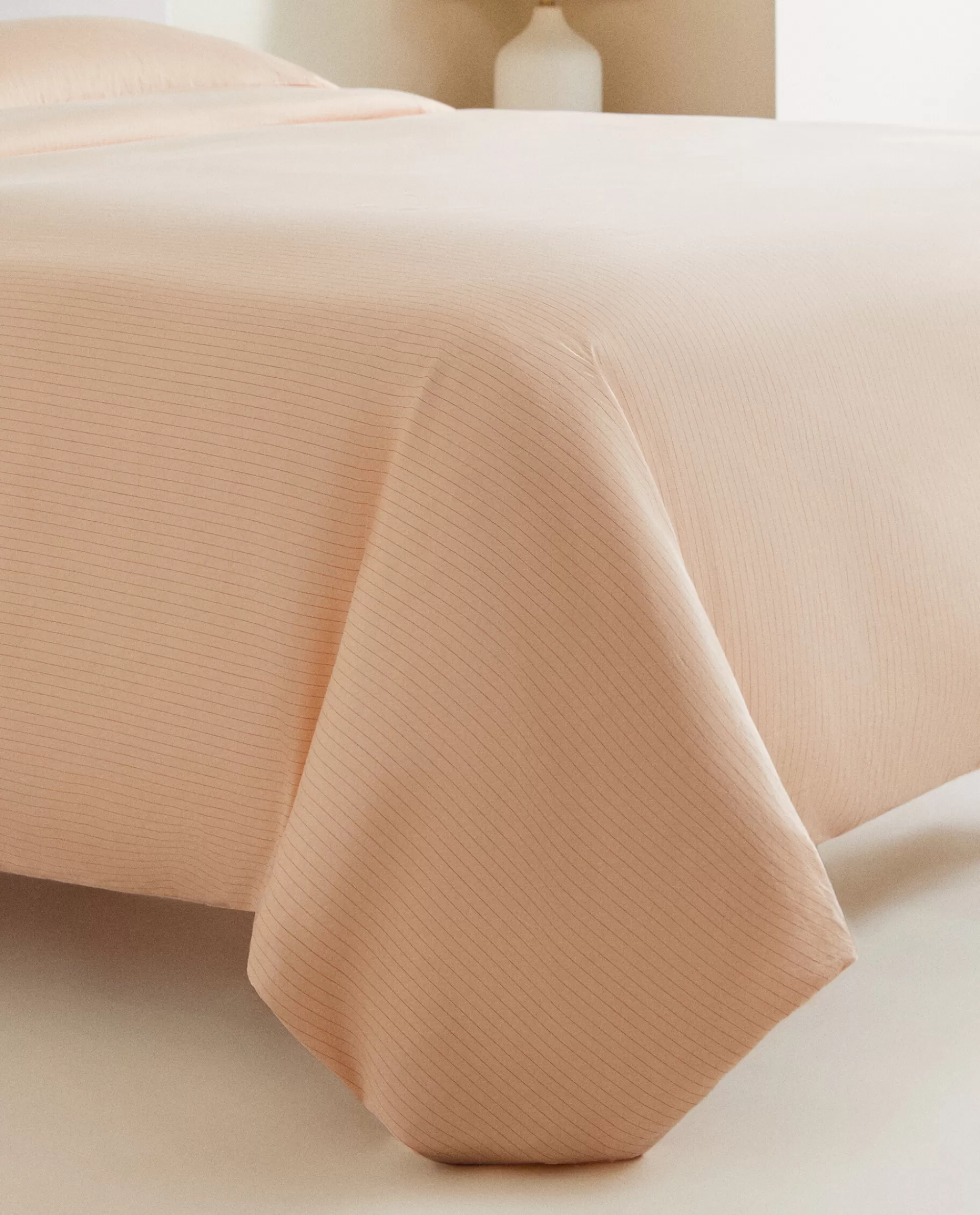 thread_count_striped_washed_sateen_duvet_cover_4-7.webp ZARA Home (300 Thread Count) Striped Washed Sateen Duvet Cover Coral Clearance