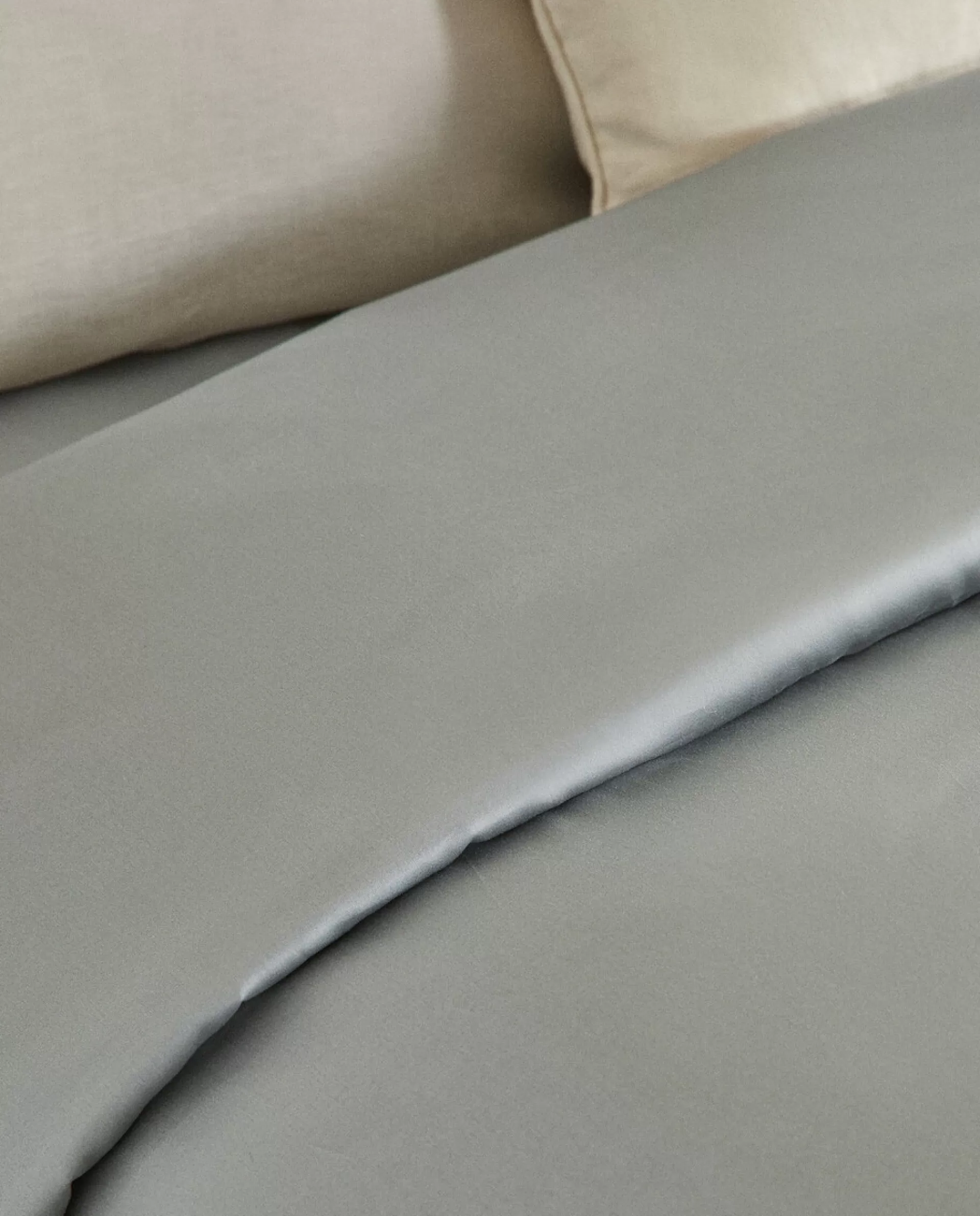 ZARA Home (300-Thread-Count) Cotton Sateen Duvet Cover Green Outlet