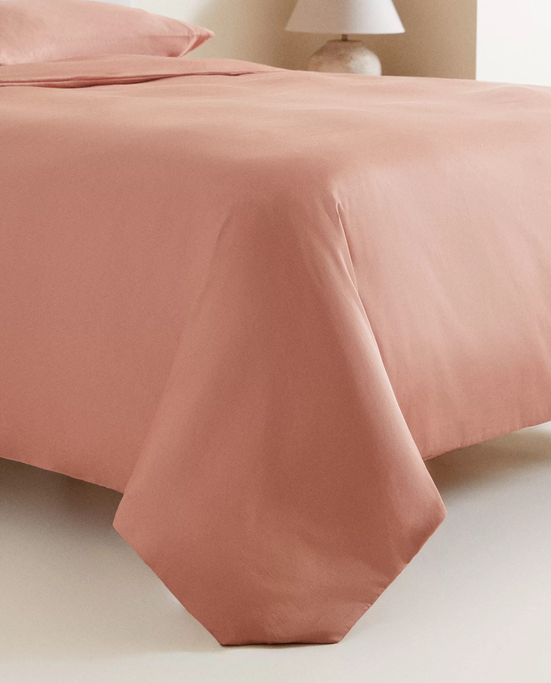 threadcount_cotton_sateen_duvet_cover_4-11.webp ZARA Home (300-Thread-Count) Cotton Sateen Duvet Cover Pink Sale