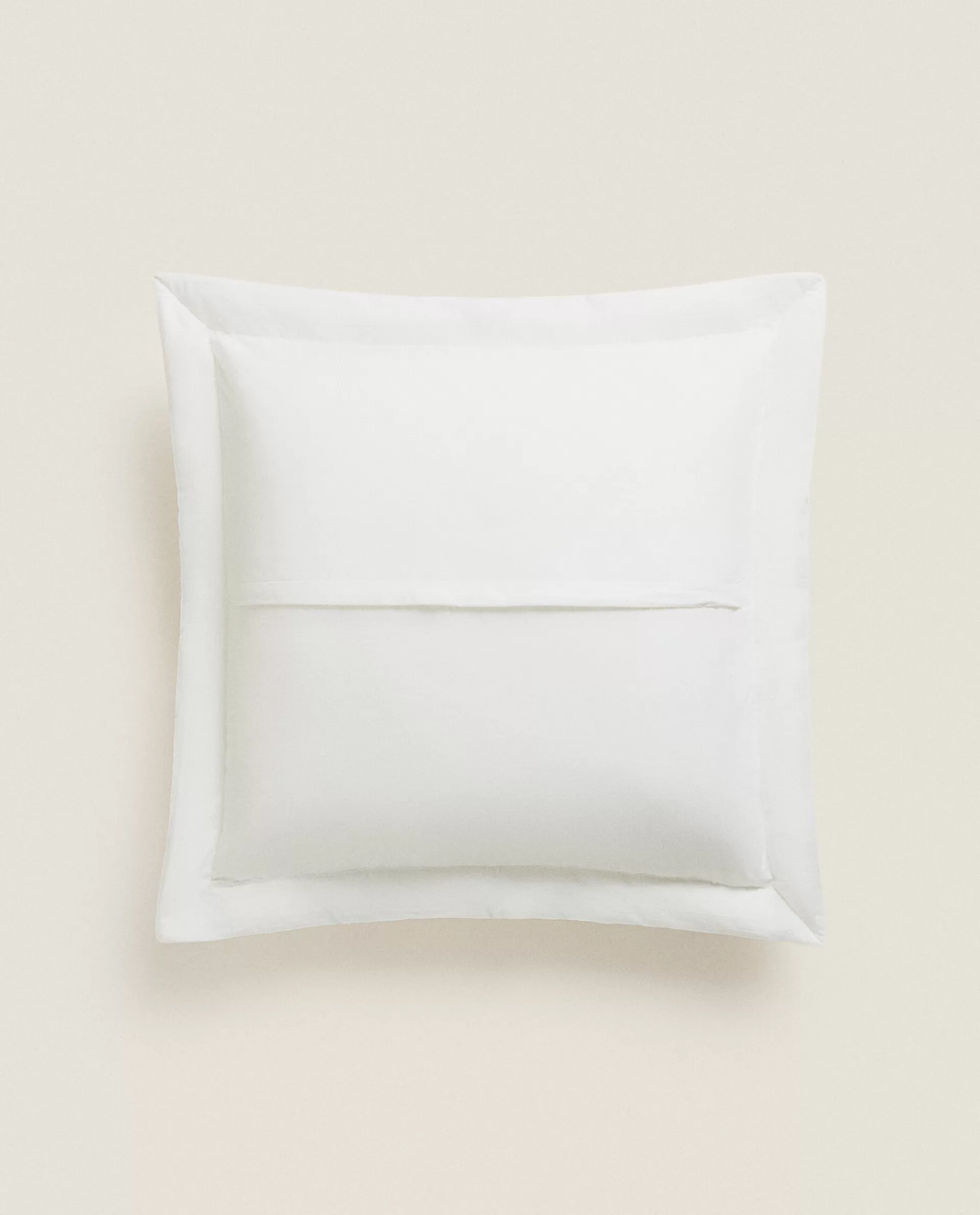 throw_pillow_cover_with_dots_4-7.webp ZARA Home Throw Pillow Cover With Dots White Best Sale