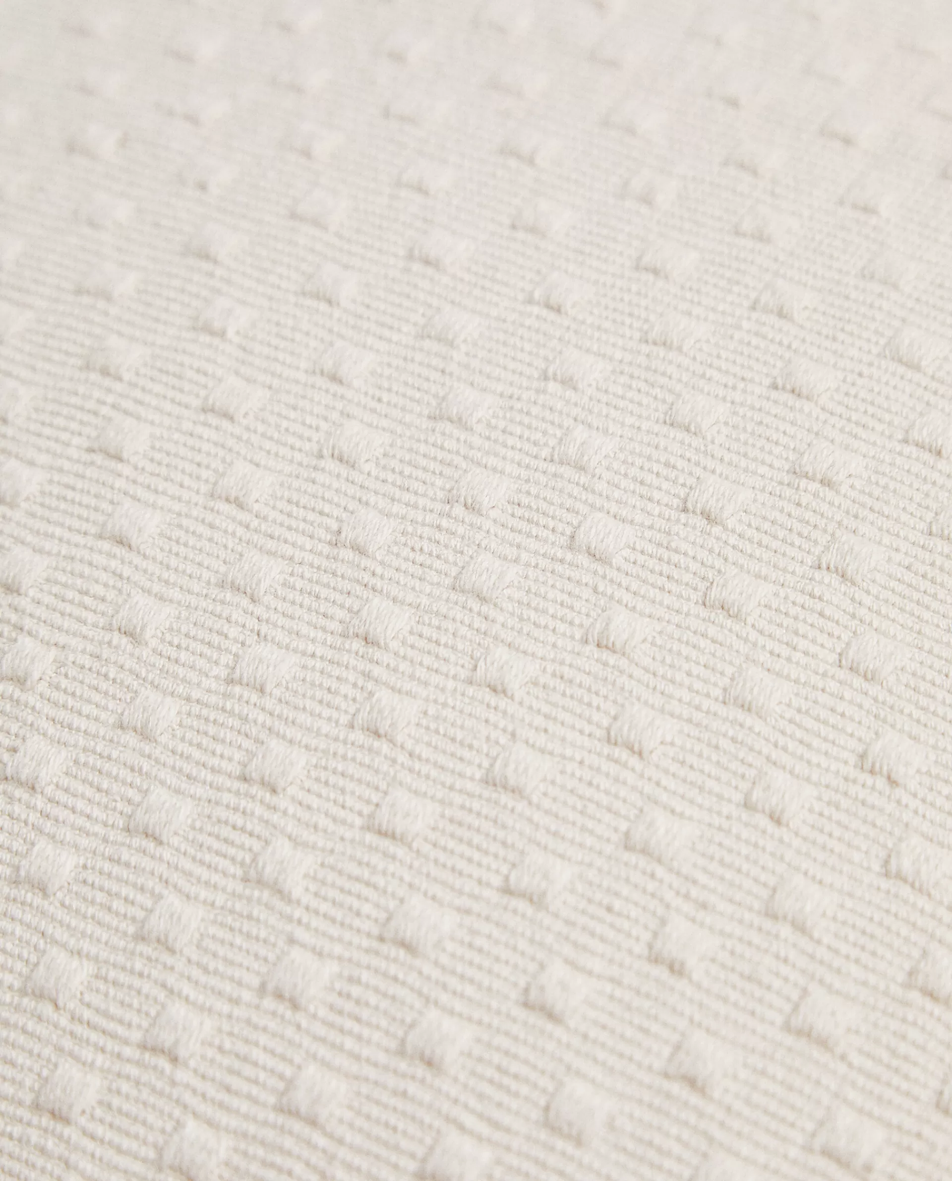 throw_pillow_cover_with_polka_dot_design_3-3.webp ZARA Home Throw Pillow Cover With Polka Dot Design Beige Discount