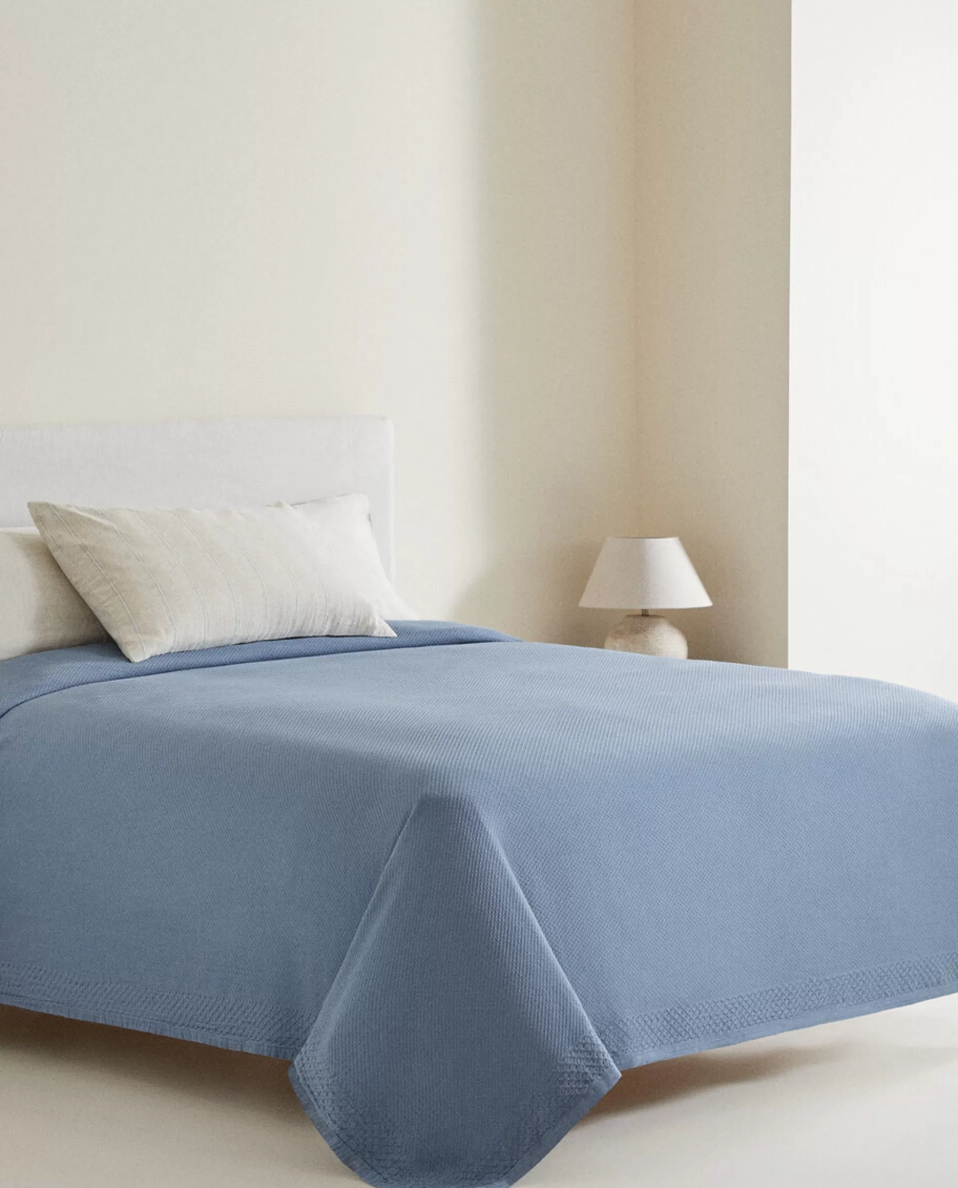 ZARA Home Waffle Texture Cotton Bedspread Blue Store