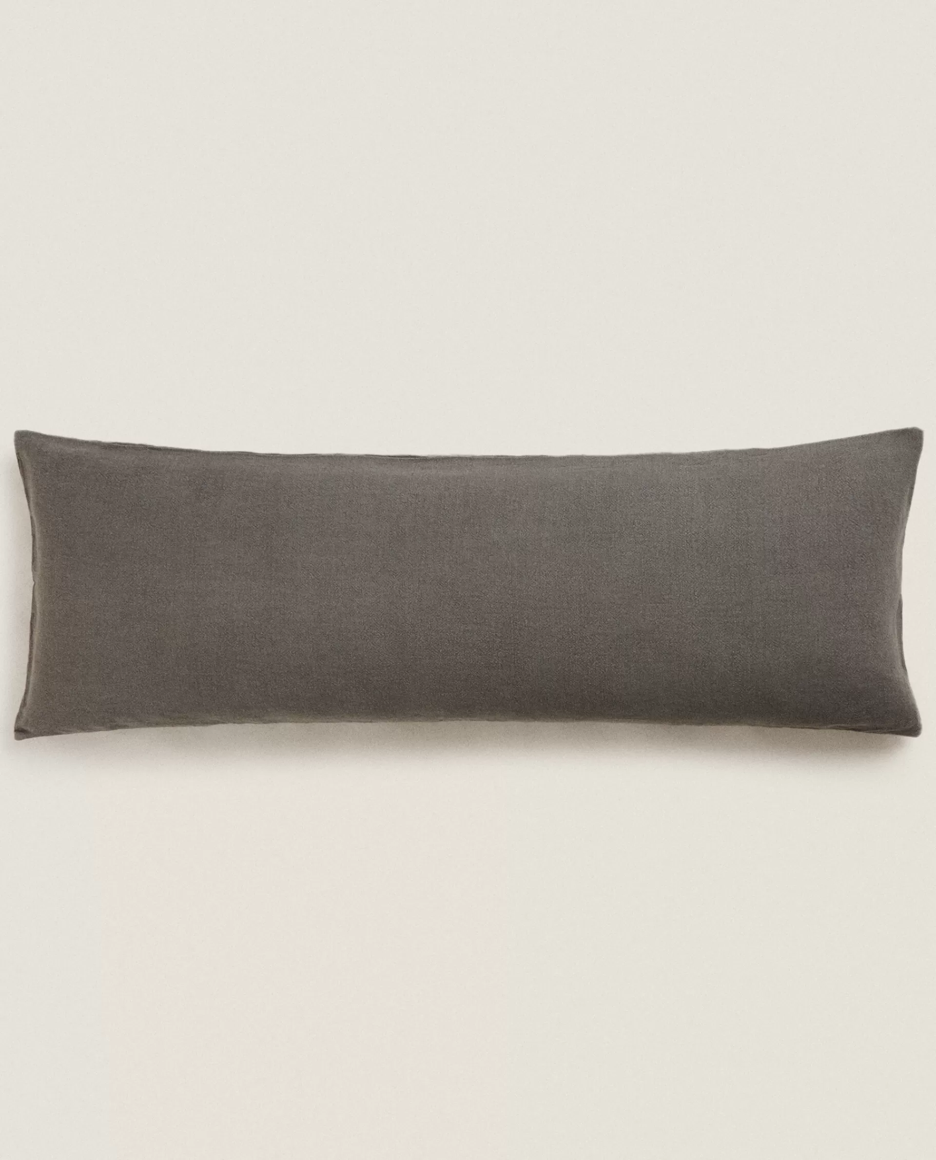 washed_linen_throw_pillow_cover_4-11.webp ZARA Home Washed Linen Throw Pillow Cover Grey Outlet