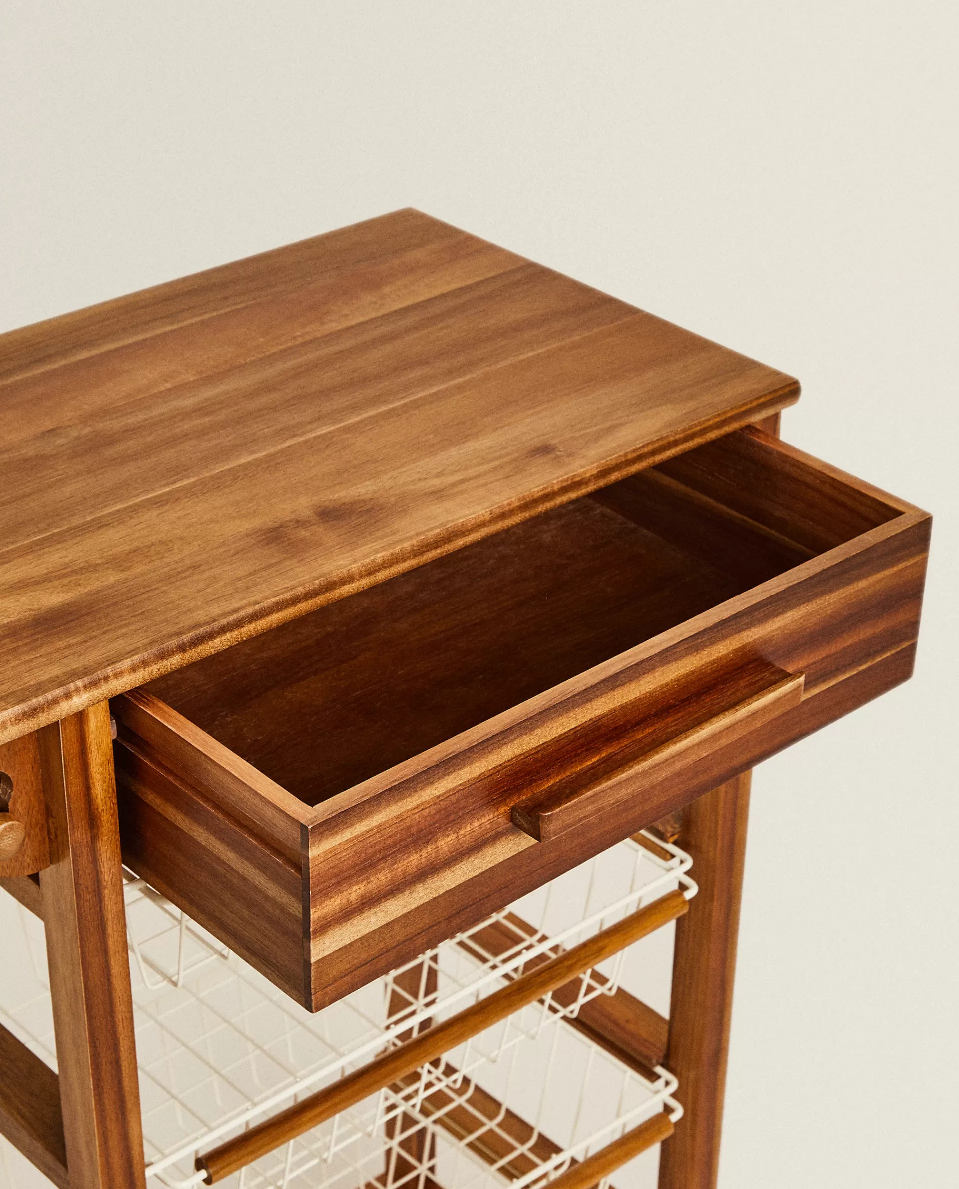 wood_and_metal_storage_furniture_with_wheels_3-1.webp ZARA Home Wood And Metal Storage Furniture With Wheels Natural Colour Store