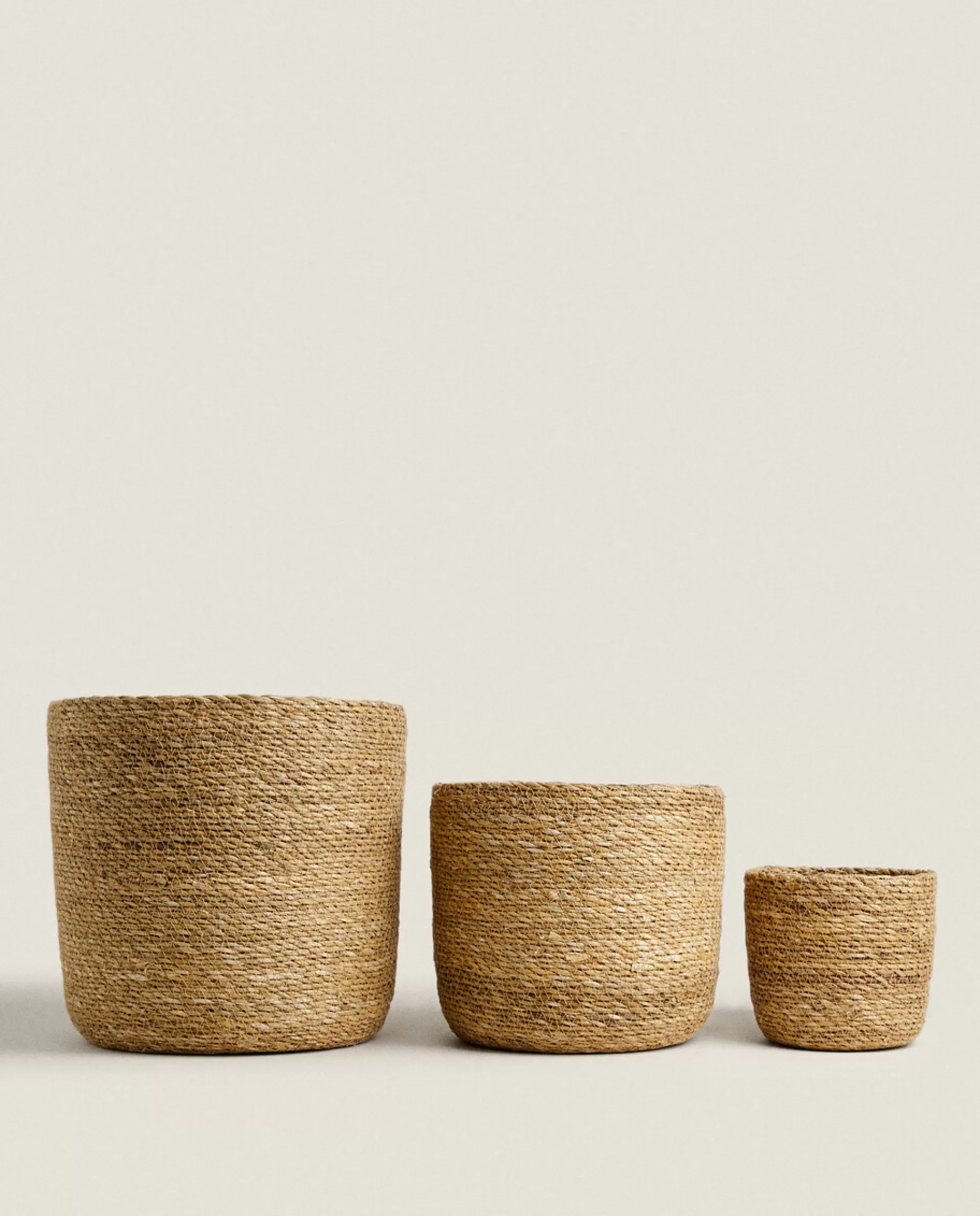 ZARA Home Woven Basket Natural Colour Best