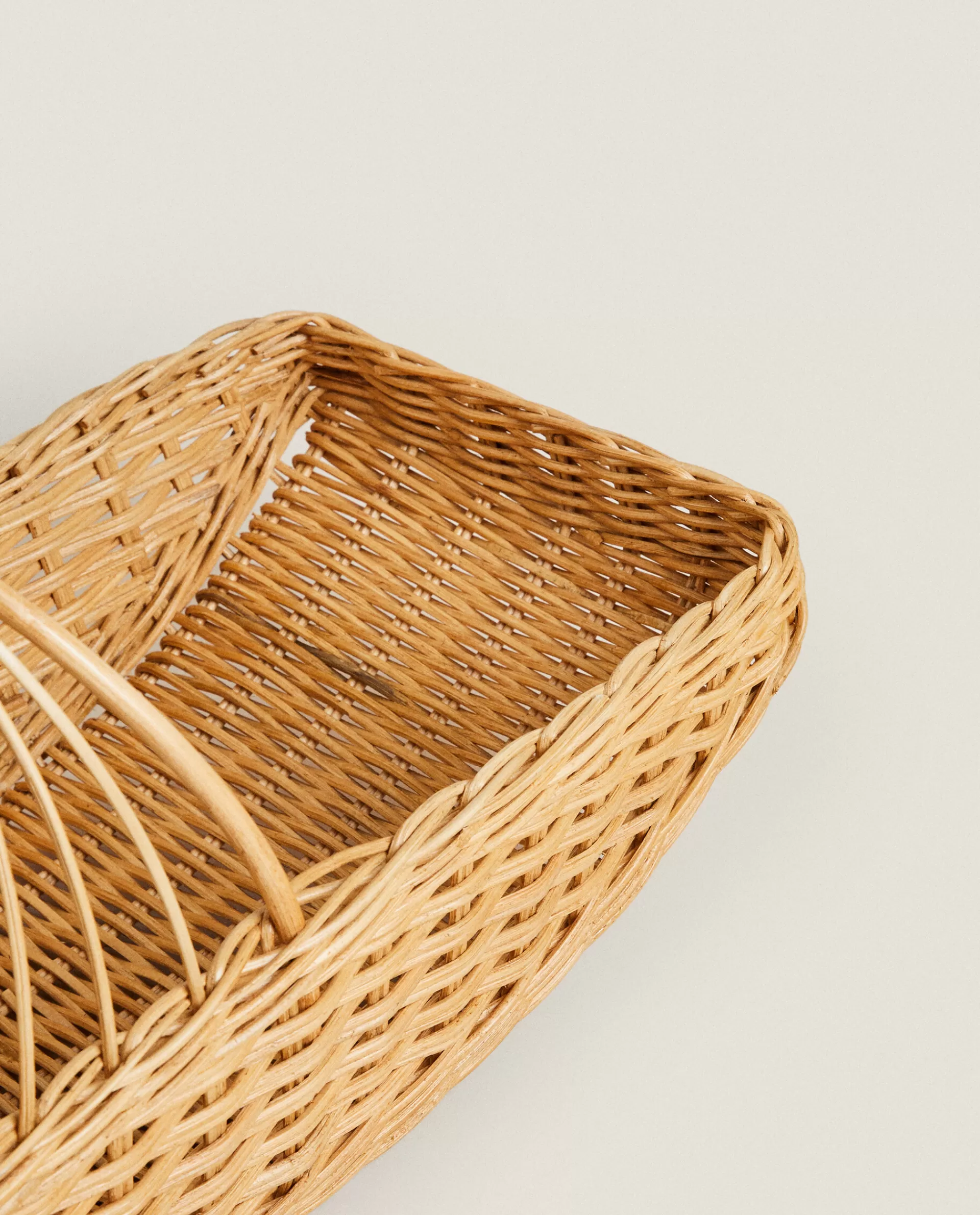woven_rattan_hamper_3-1.webp ZARA Home Woven Rattan Hamper Natural Colour Cheap